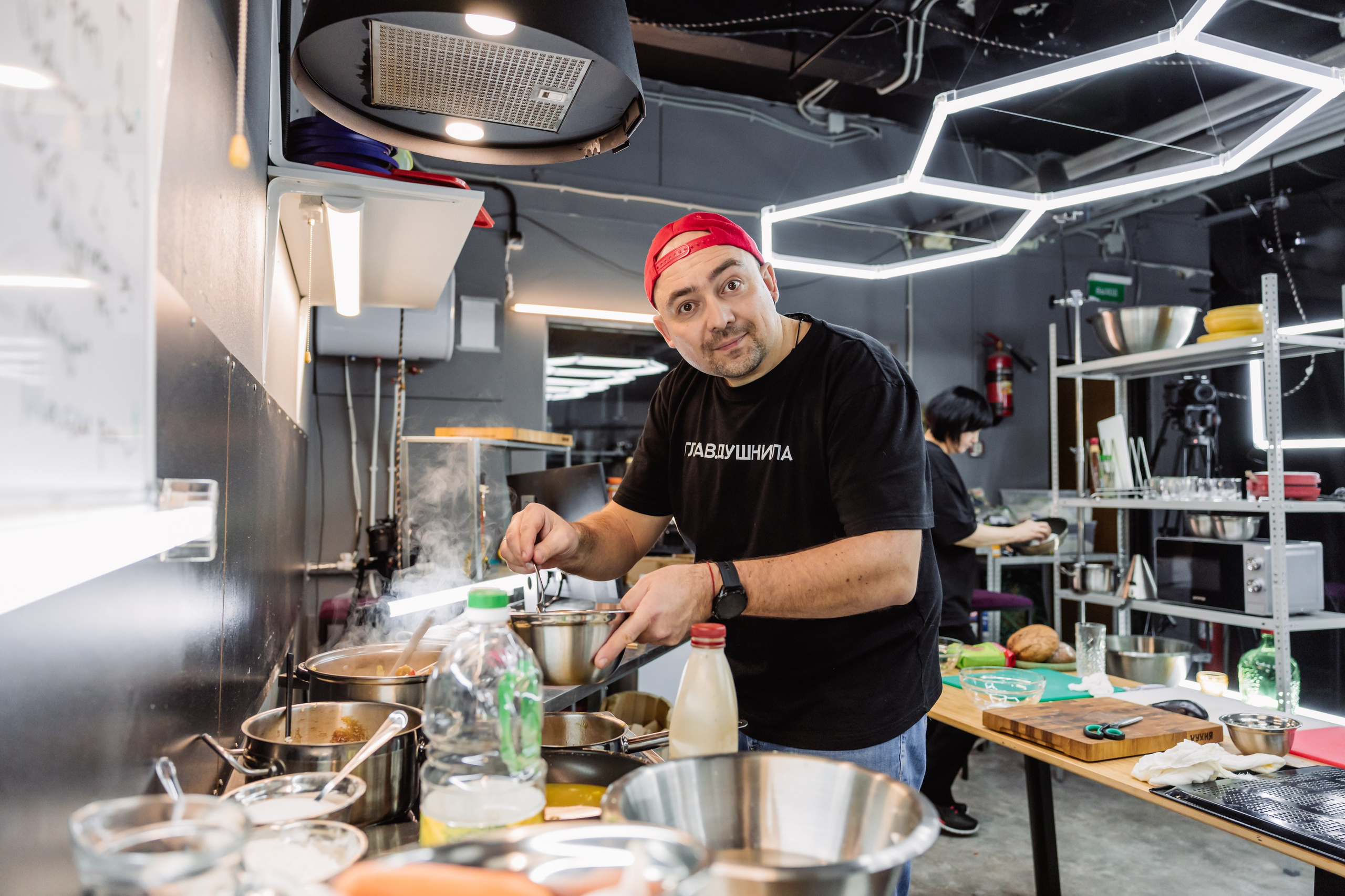 «Черная кухня», г. Москва, телеканал «Кухня». ФОТОГРАФ ИРИНА ШАМАТАВА