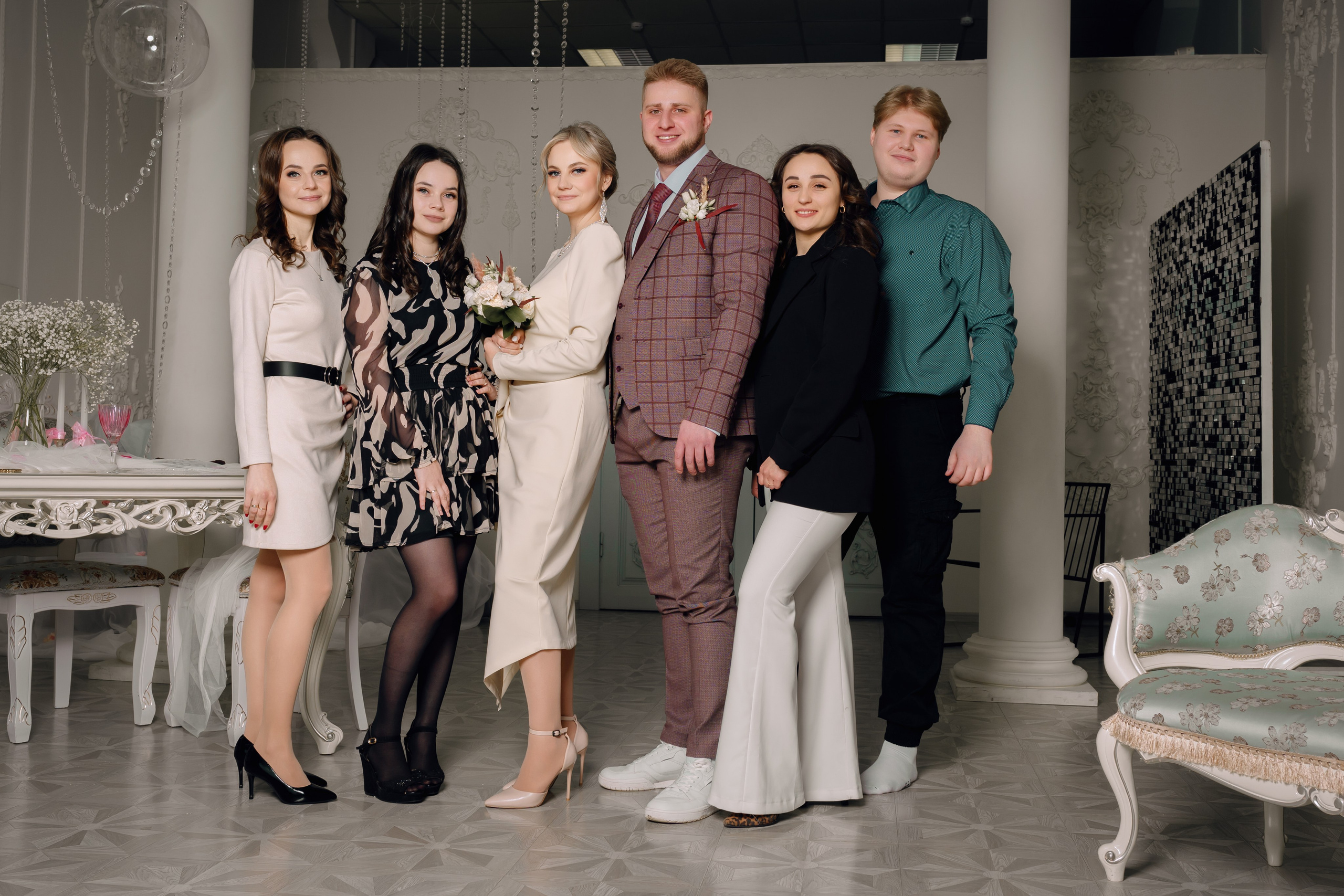 Свадебная фотосессия в студии. Фотограф Ким Наталья в Красноярске