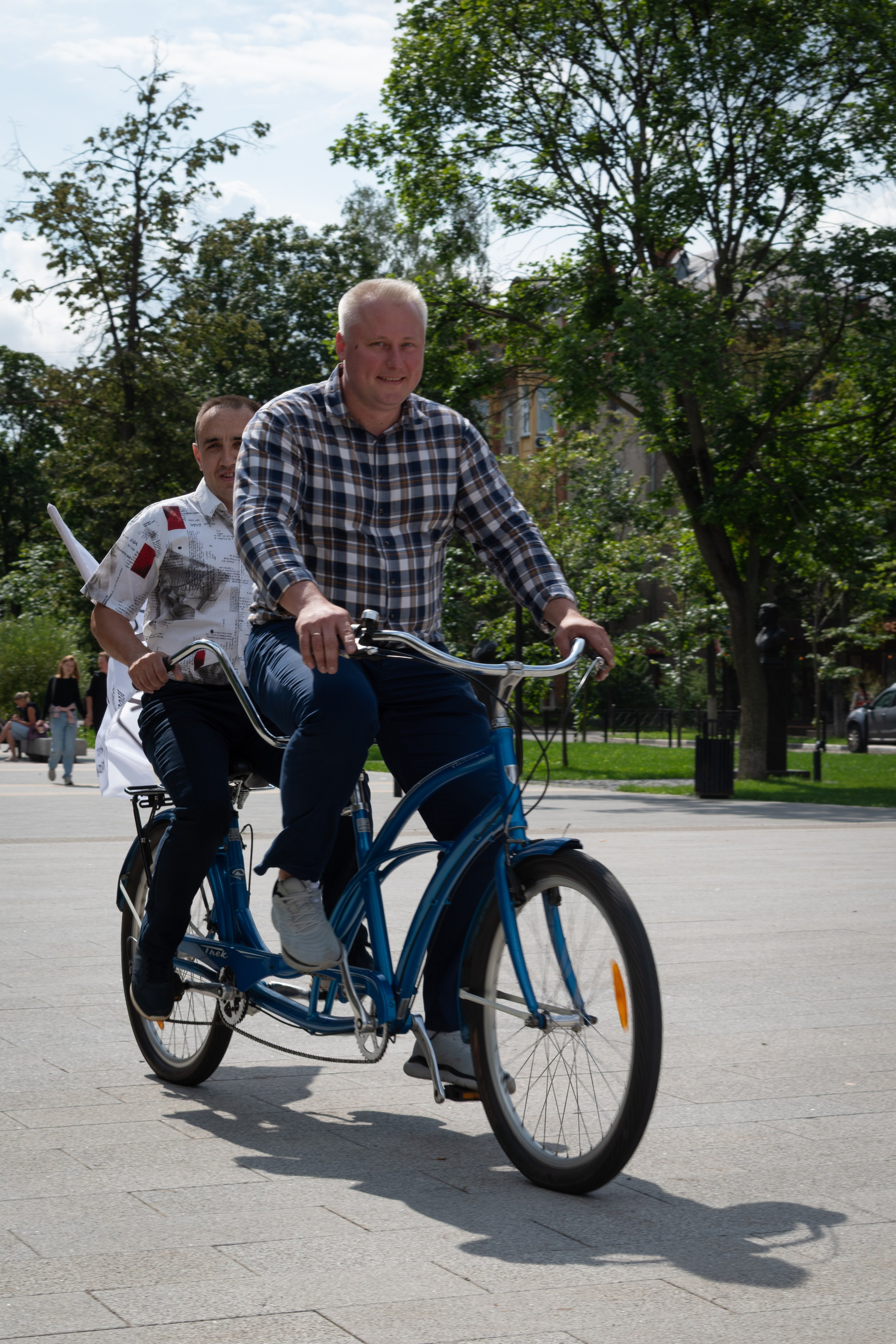«Леди на велосипеде» — велопробег по г. Жуковскому 2025. Репортажный фотограф Сыбер Мартти