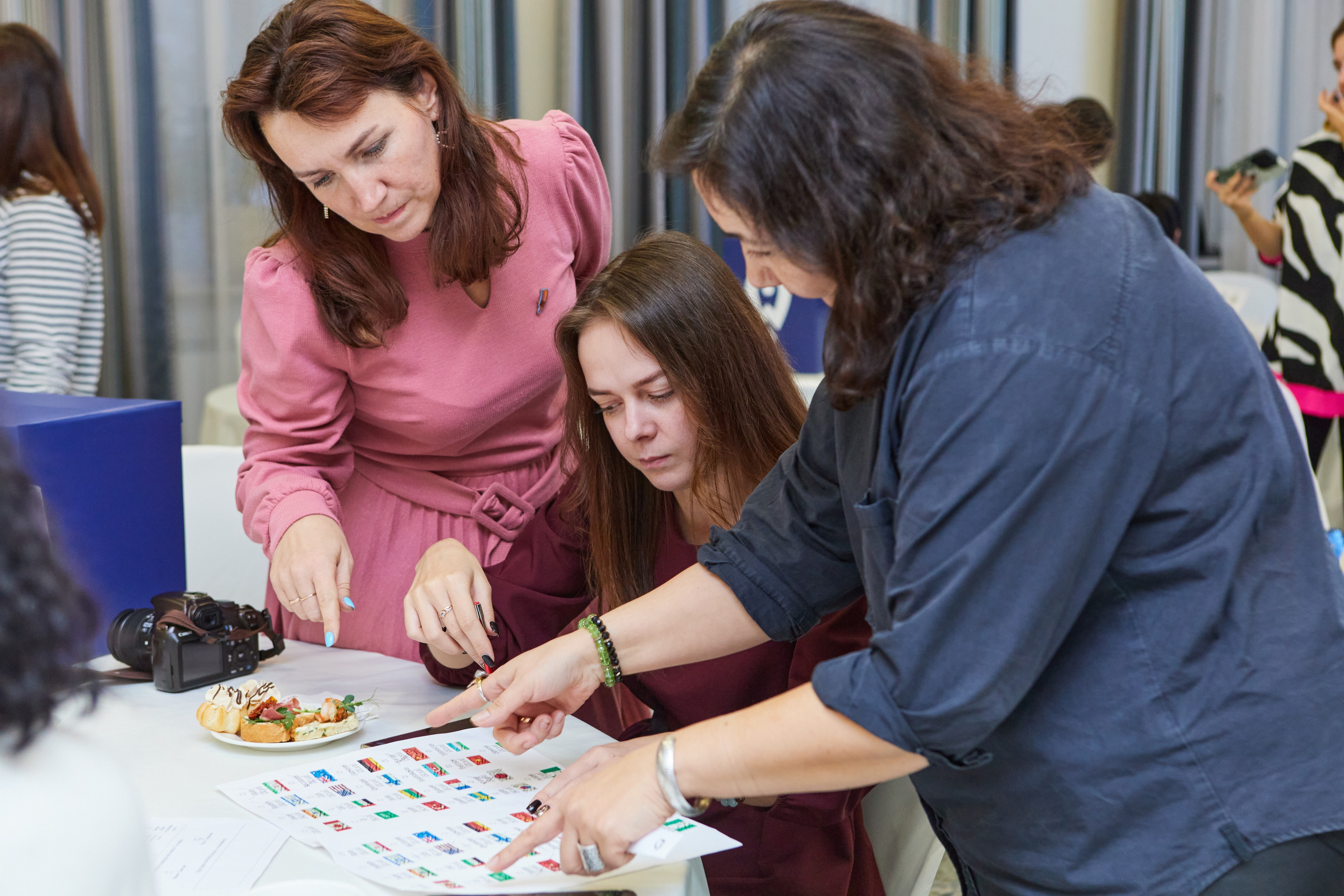 Бизнес-игра «Экспортное казино», центр «Мой Бизнес». Контент-фотограф в Абакане Наталья Нагибина