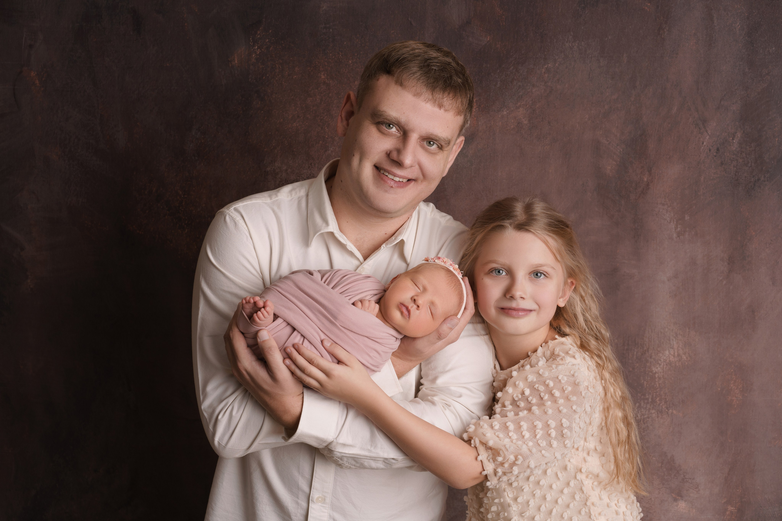 Семейные фотосессии с новорожденными | Трогательные кадры малышей и их близких в Москве и МО. Фотосессия новорожденных в Москве и Московской области | Профессиональный фотограф newborn — Татьяна Иванова