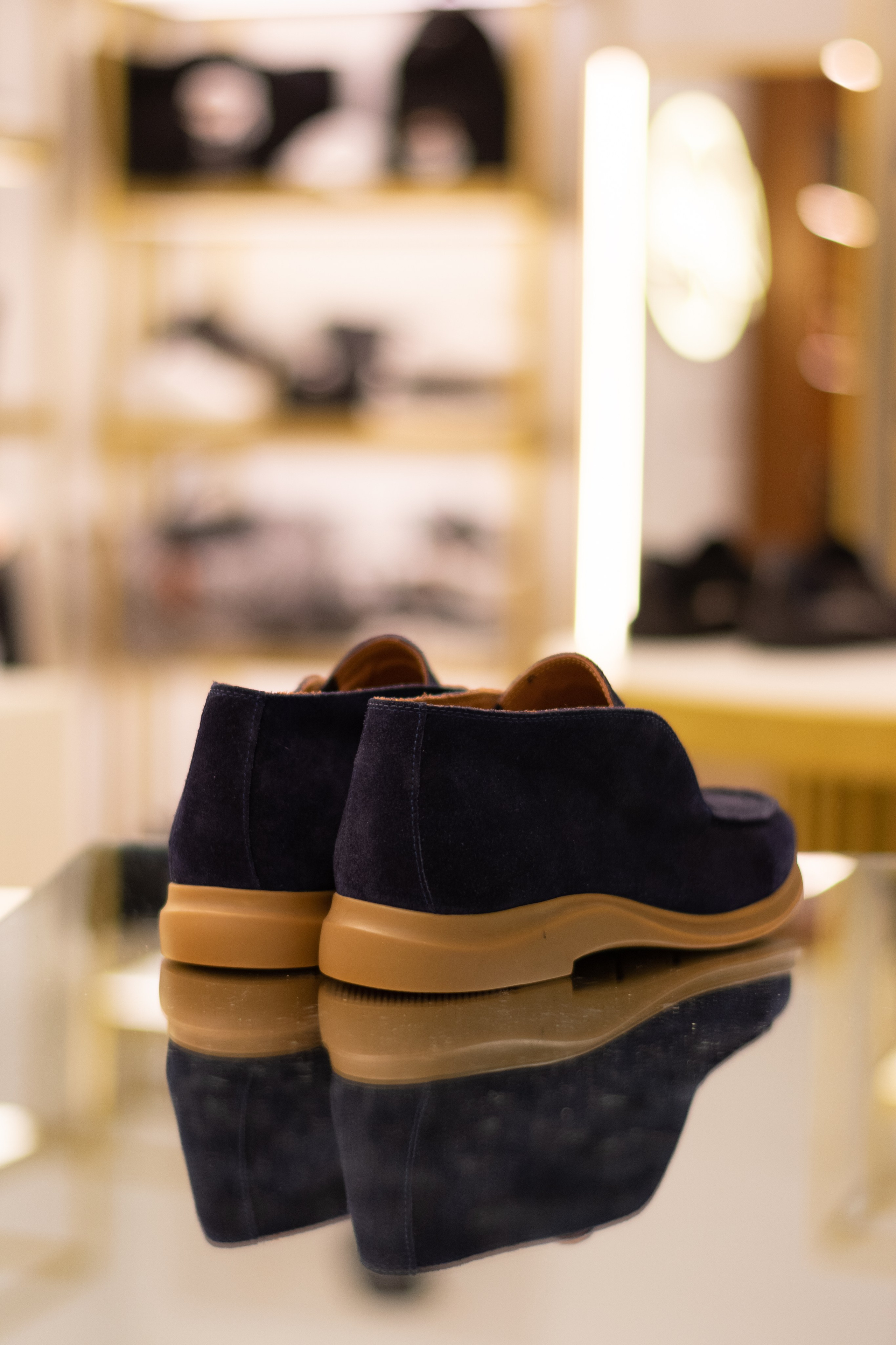 Для организаций. Предметная фотосессия для обувного магазина Capsula. Фотограф/видеограф Богдан Голованов