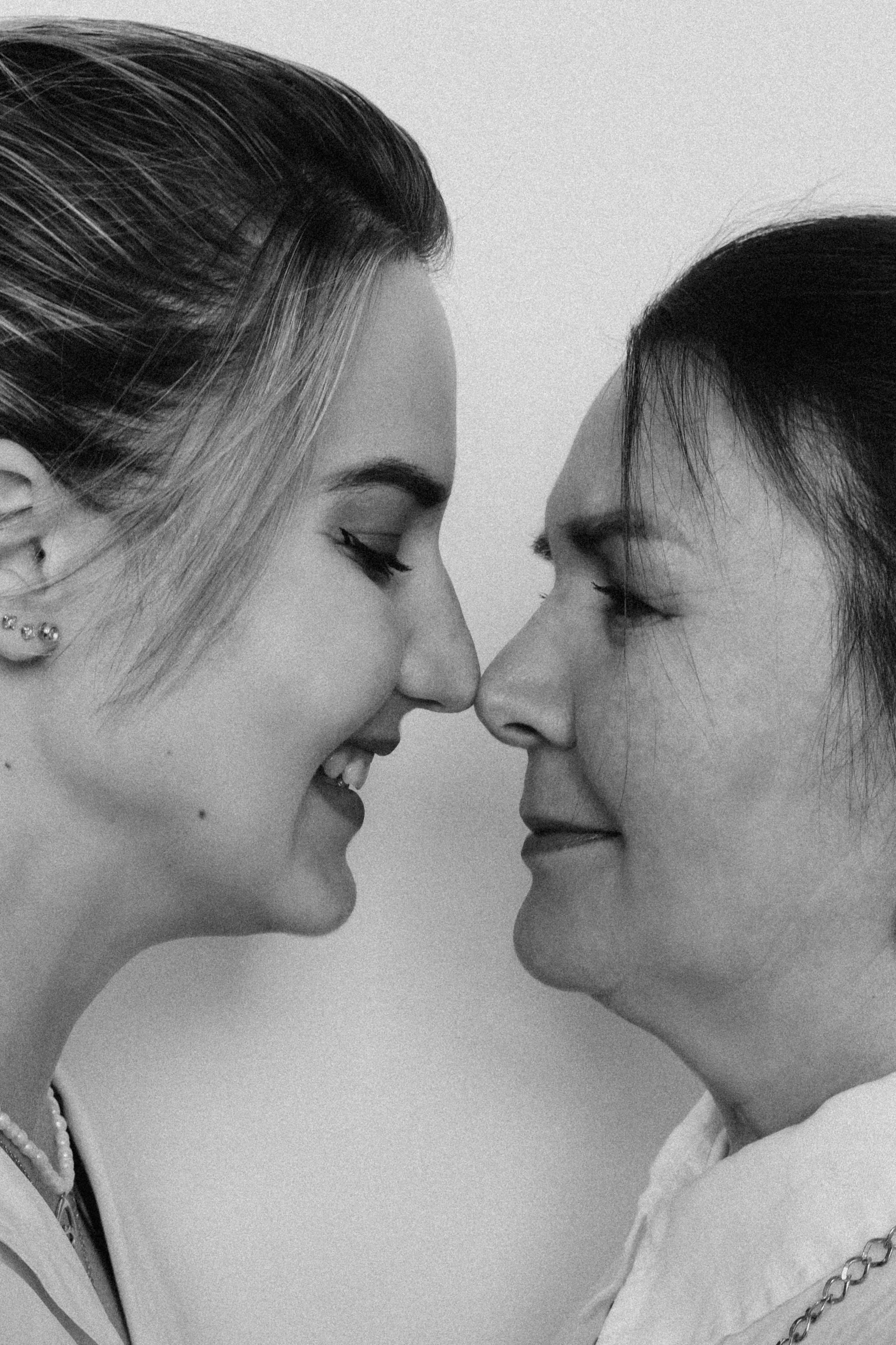 Айгуль и мама. Главная