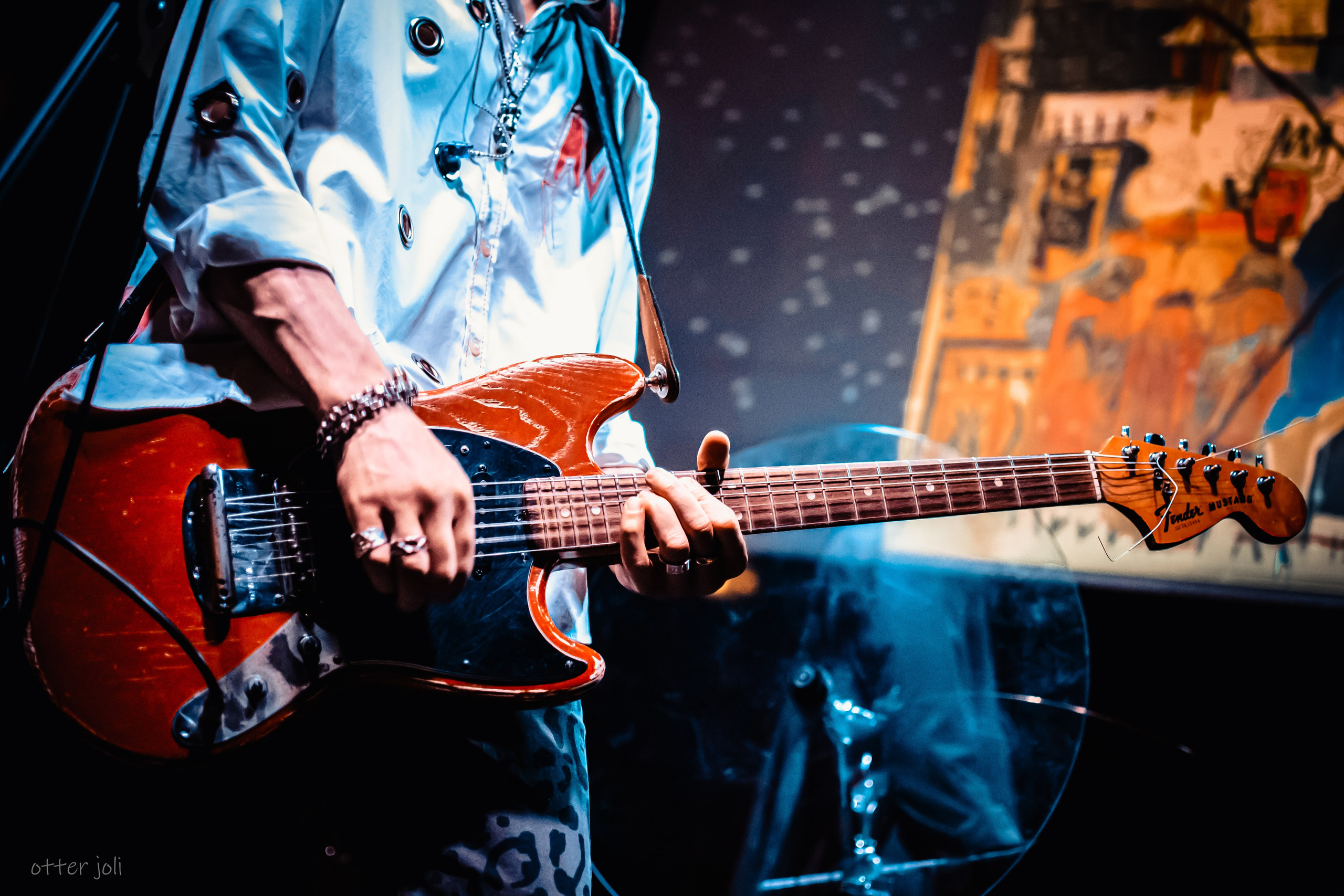 Anzhela Vopit | 16 Тонн Арбат. Концертный репортёр Валерия Сафина