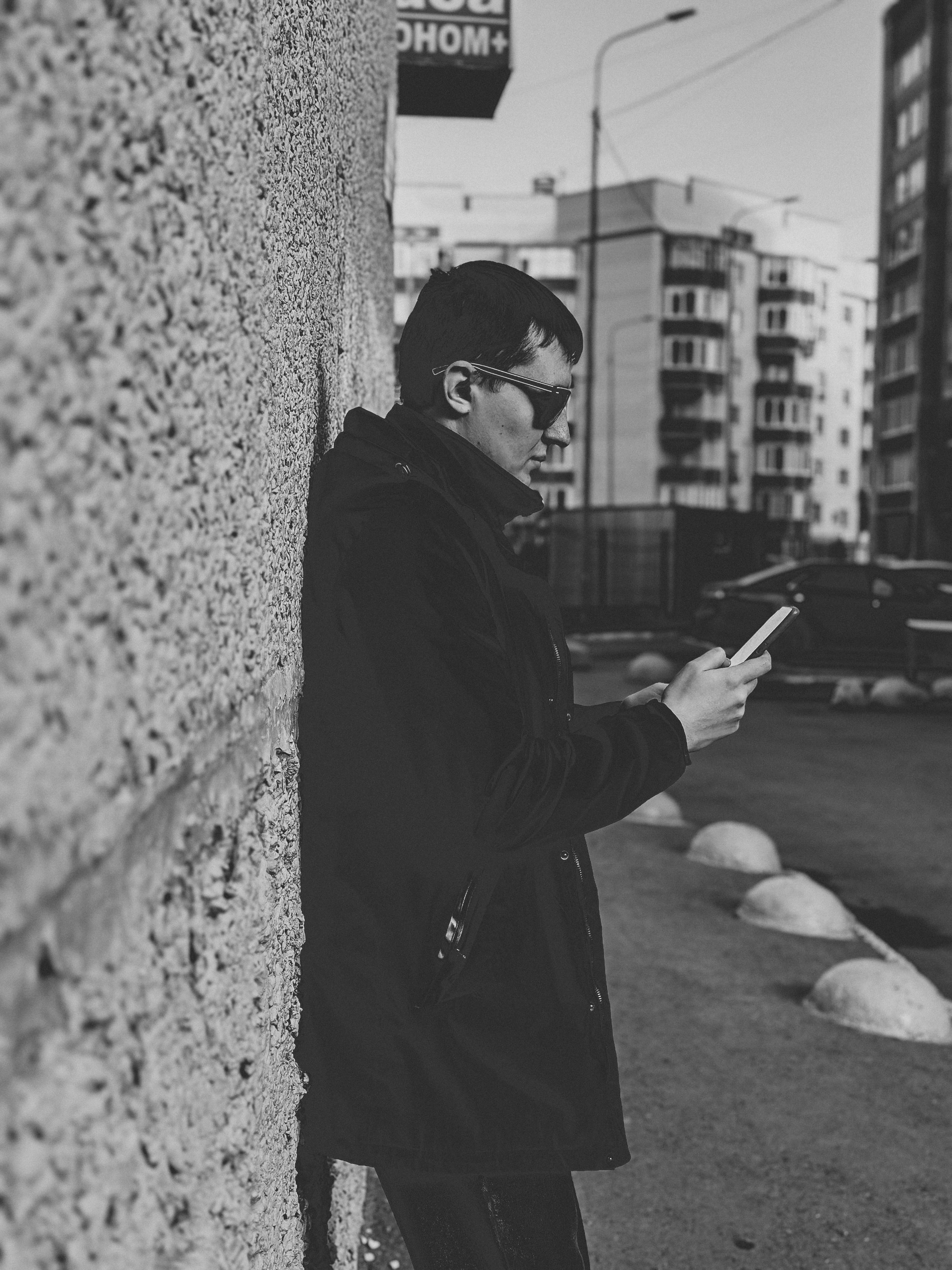 Прогулочная фотосессия с Димоном. Твой фотограф и видеограф в Тюмени — Сергей Бизин