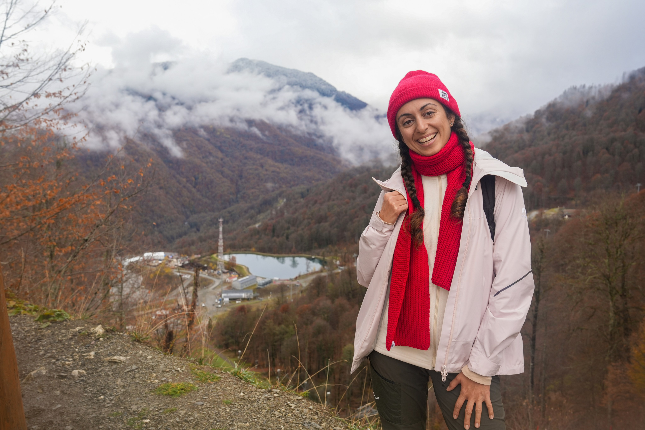 MICE мероприятие — хайкинг на курорте Роза Хутор. Репортажный фотограф в Красной Поляне и Сочи Павлюченко Екатерина