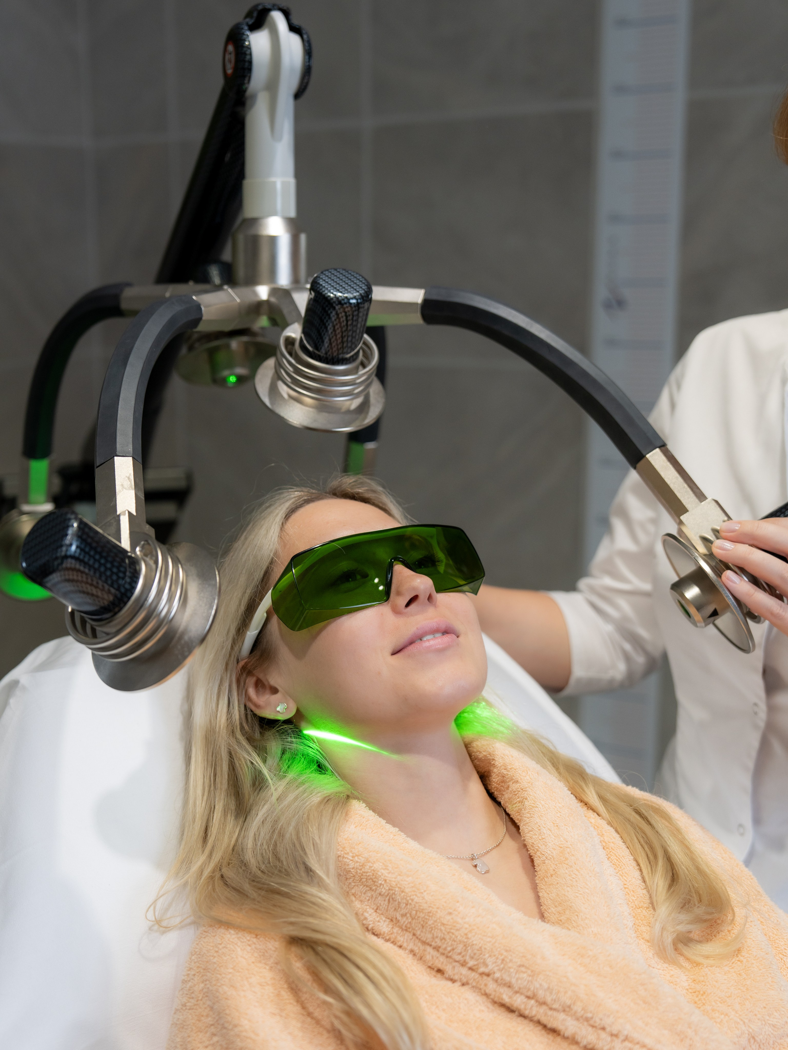 Контент съемка для медицинского центра в отеле Rosa Springs. Репортажный фотограф в Красной Поляне и Сочи Павлюченко Екатерина