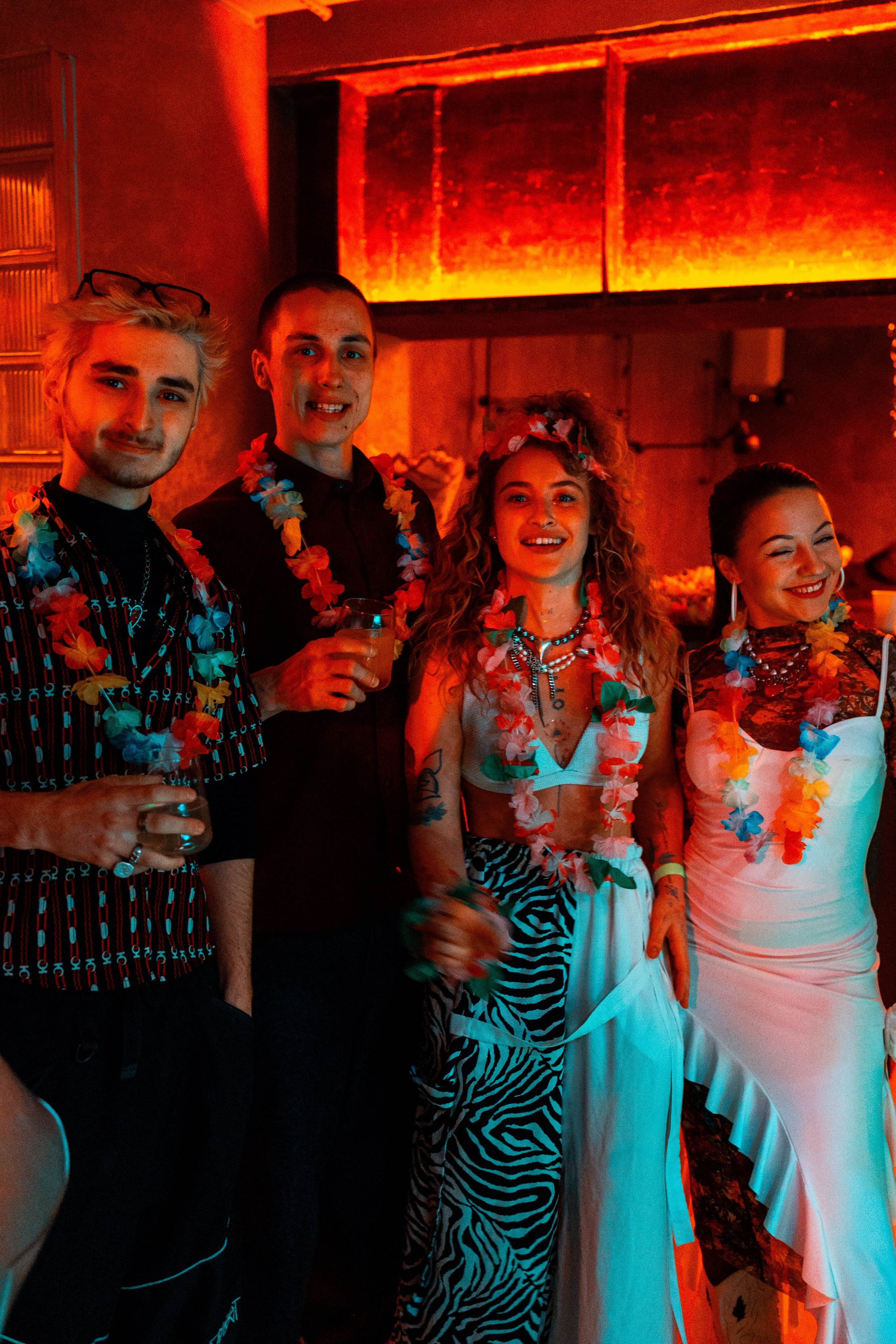 SBROD 009: ЧАЙ С ТОРТИКОМ. SBROD