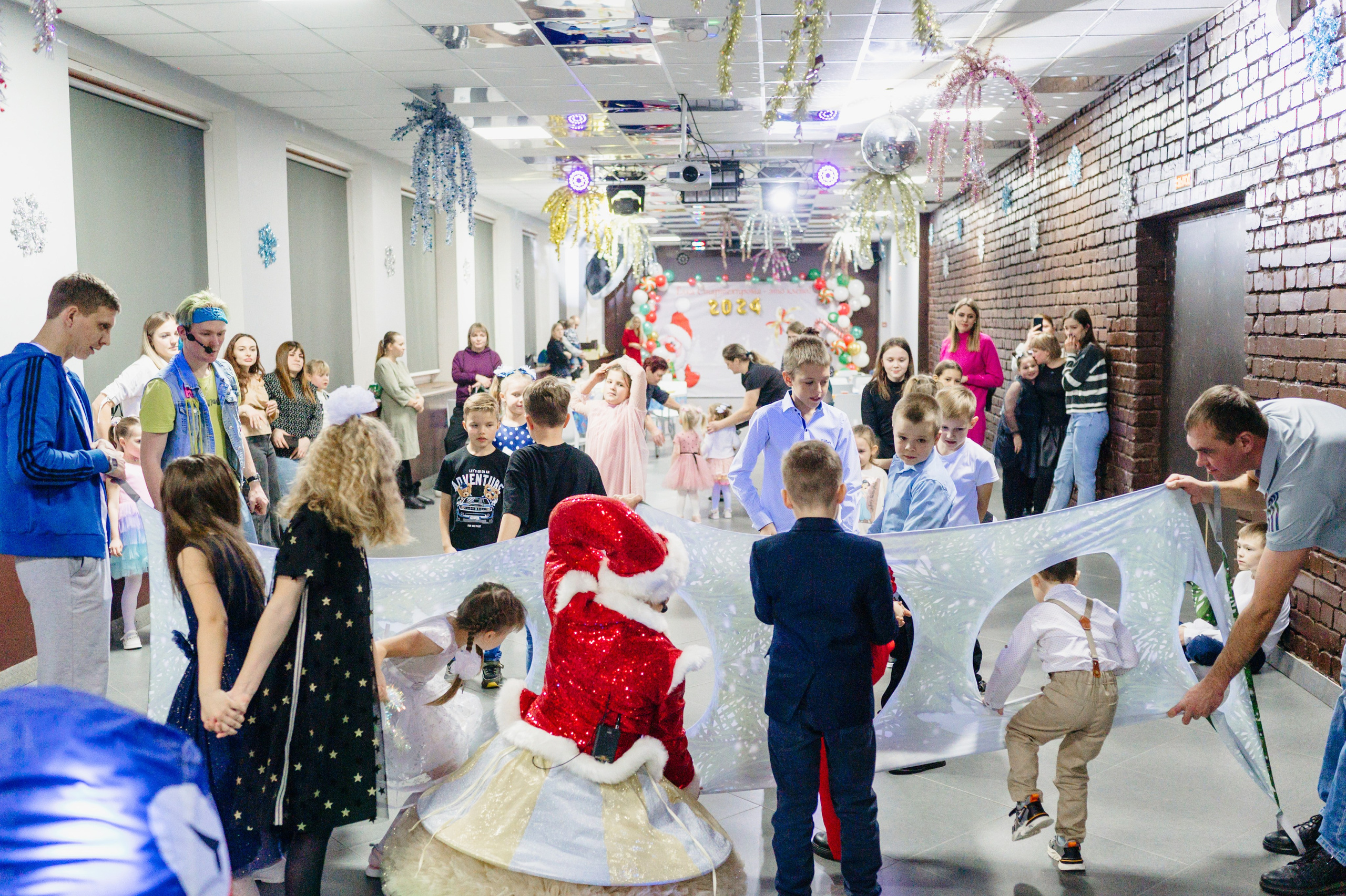 Елка Стартехпрома — 2024