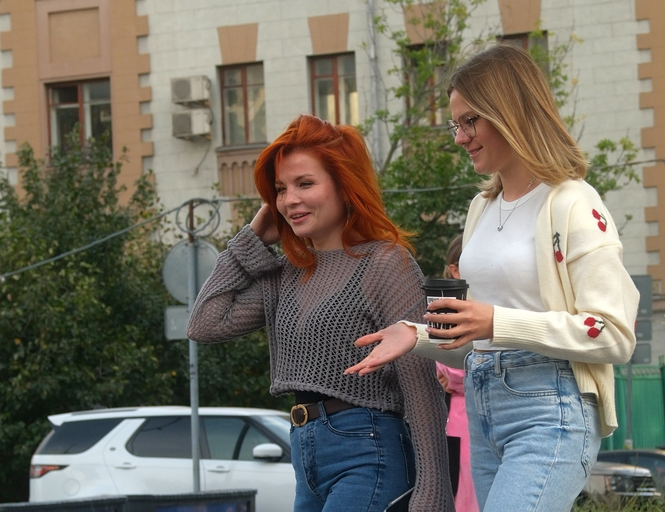 Улица, люди, жизнь…