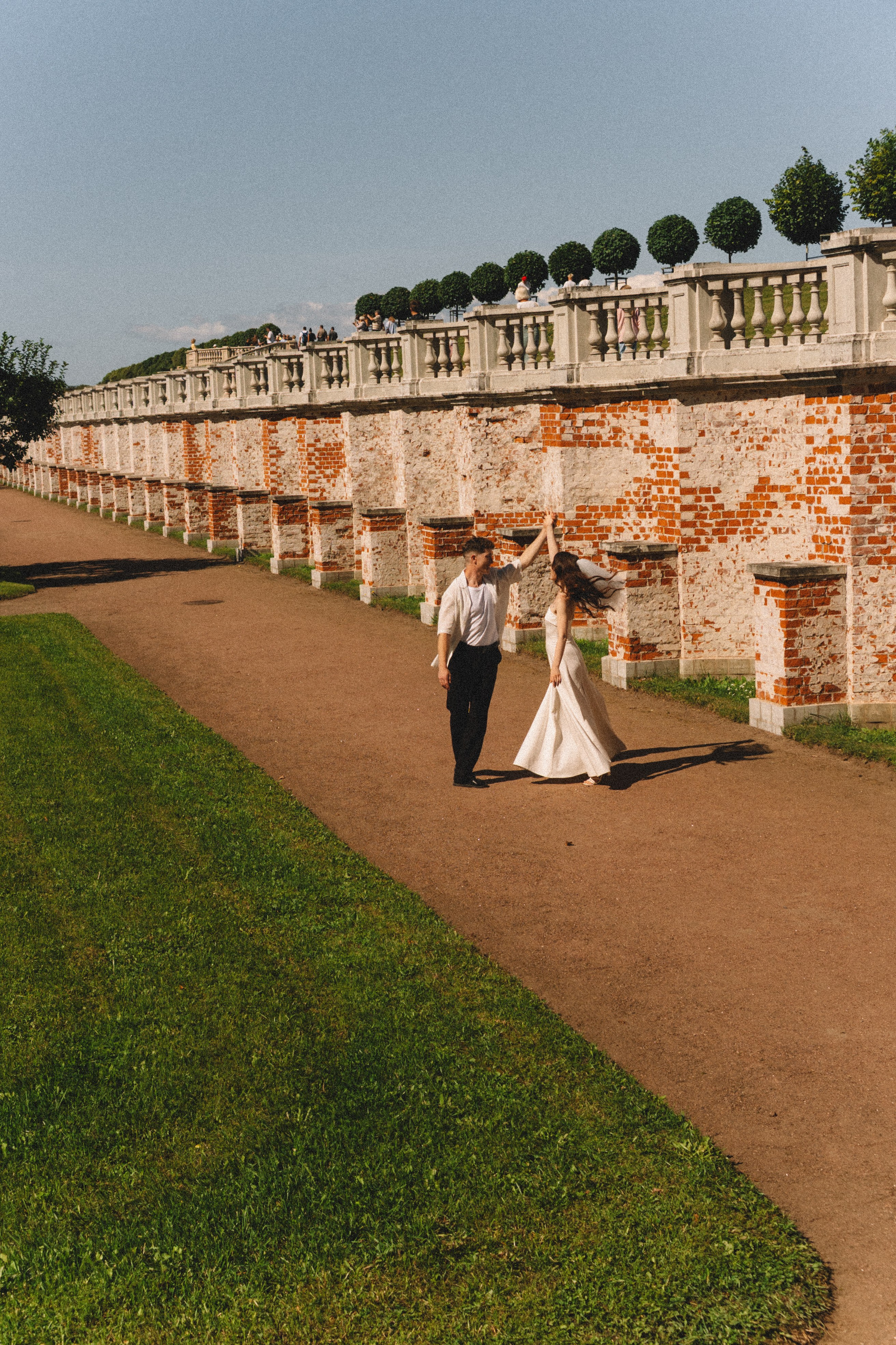 СВАДЕБНАЯ СЬЕМКА В ПЕТЕРГОФЕ И СЬЕМКА РЕПОРТАЖА В ЗАГСЕ ПЕТЕРГОФА. Профессиональный фотограф, Санкт-Петербург — Виктория Богомолова