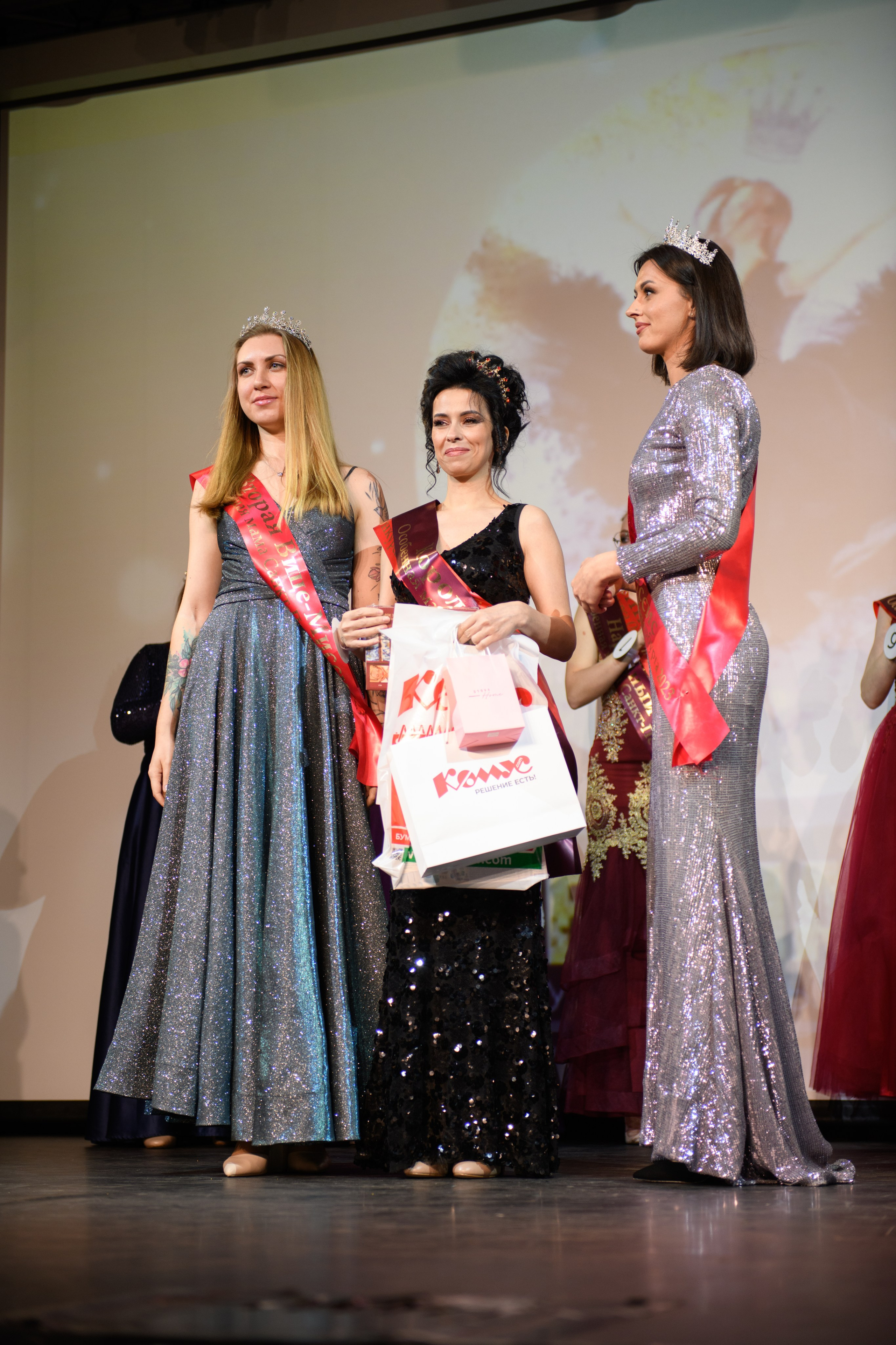 Финал конкурса красоты и материнства «Особенная мама». Организация и проведение фотосъемок в Санкт-Петербурге. Фотограф Смирягин Илья