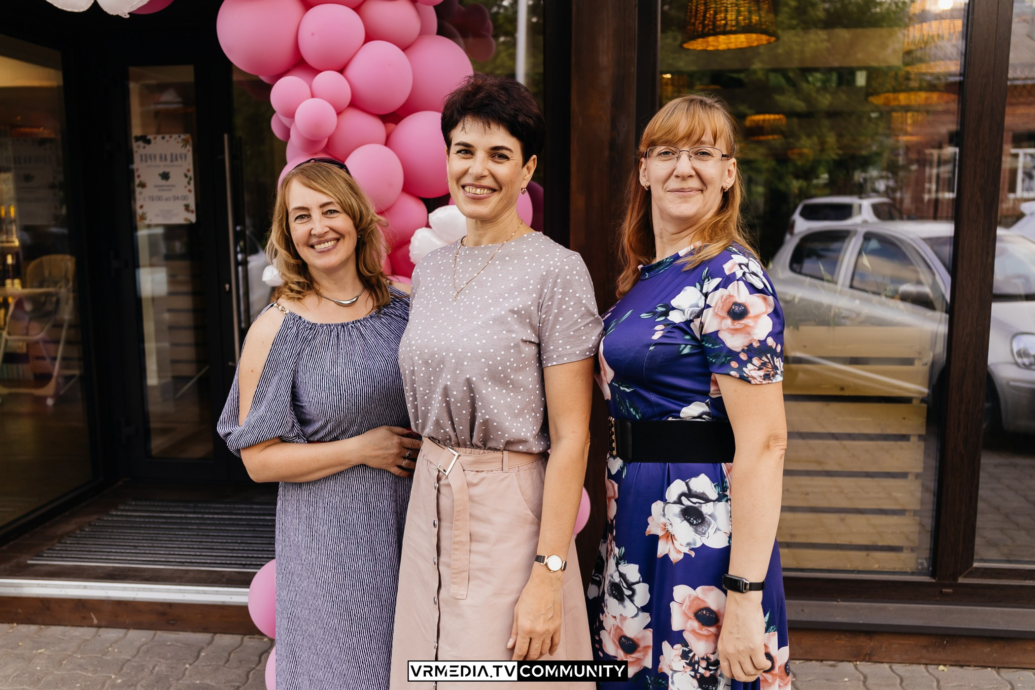 Ресторан «Volna»: Вечер на летней веранде «Хочу на дачу»