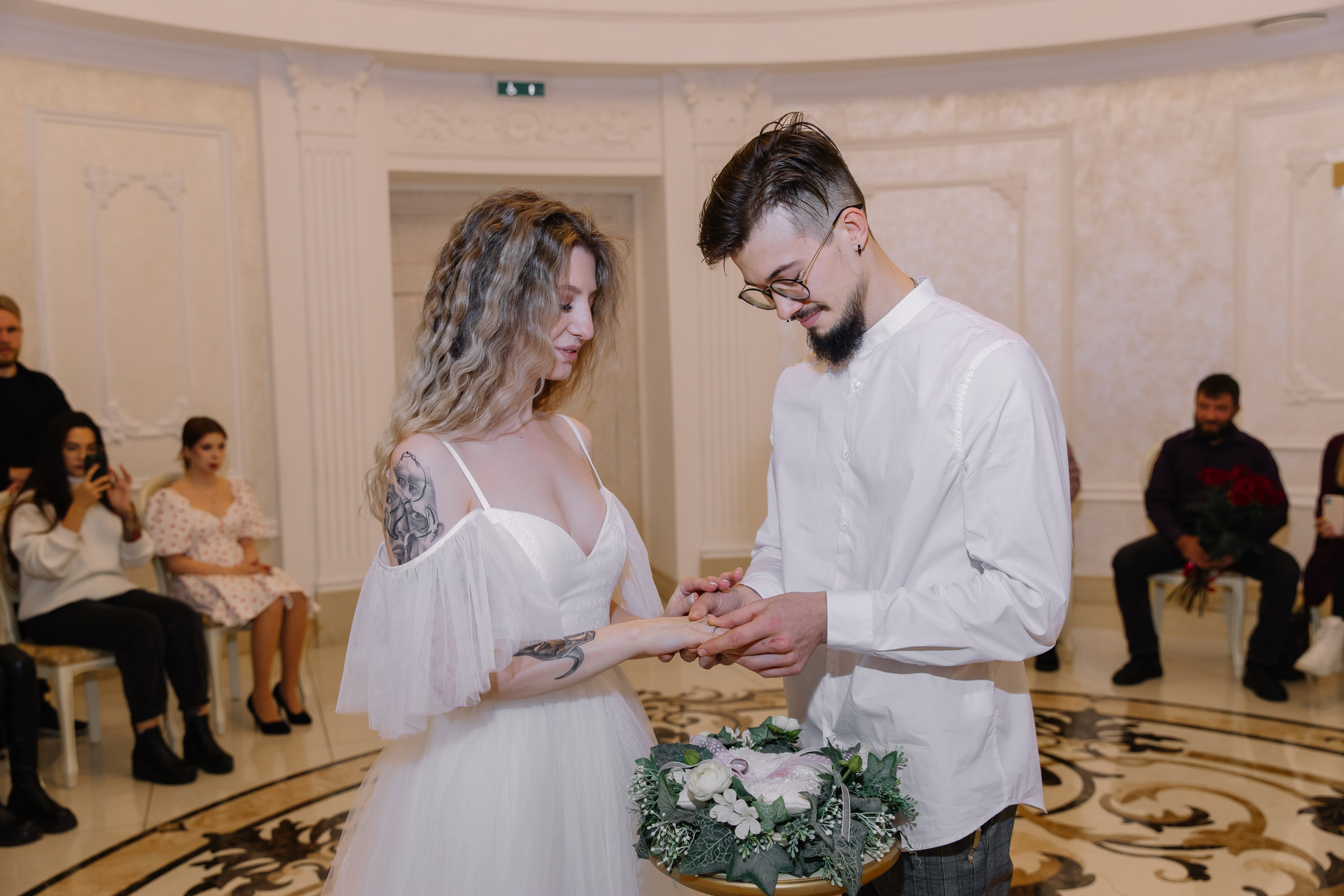 ЦЕНТРАЛЬНЫЙ ЗАГС НОВОСИБИРСКА Влад & Кристина. Свадебный фотограф в Новосибирске Лидия Александровна