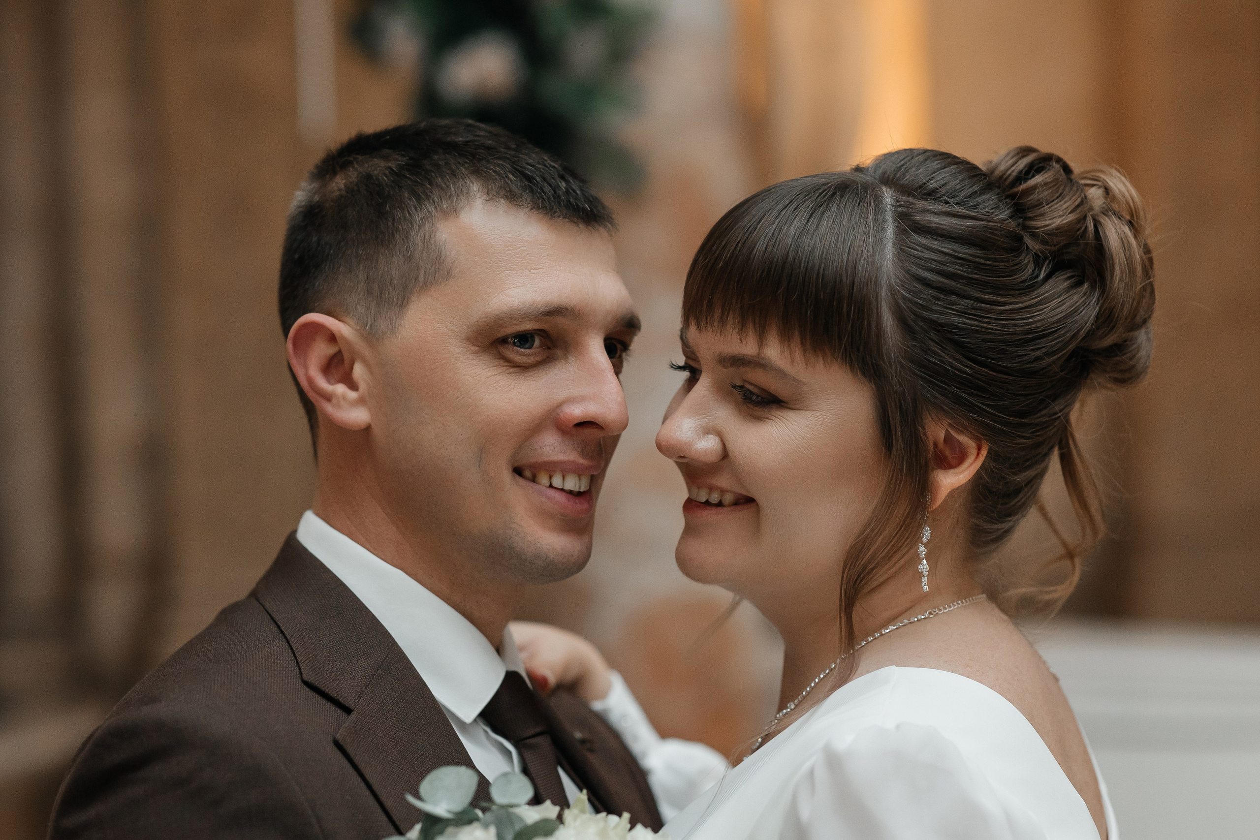 Свадебная фотосессия в ресторане Турандот. Свадебный фотограф в Москве Дарья Олендарёва