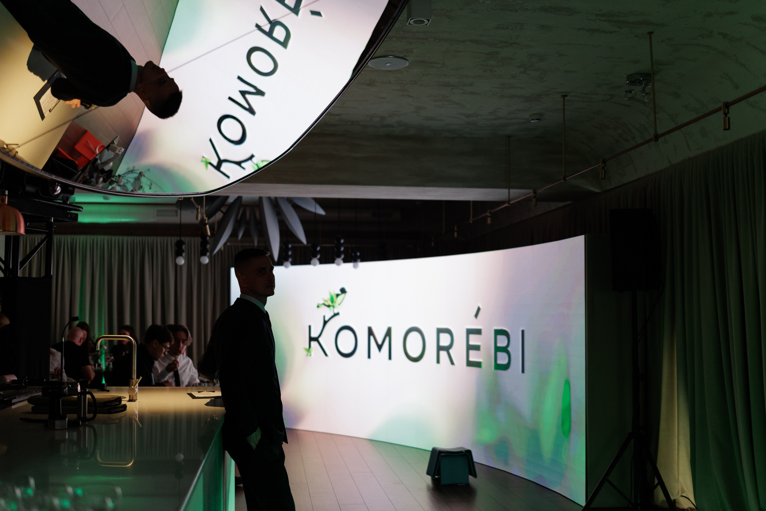 Гастроужин в р.Komorebi (may.25). Свадебный фотограф