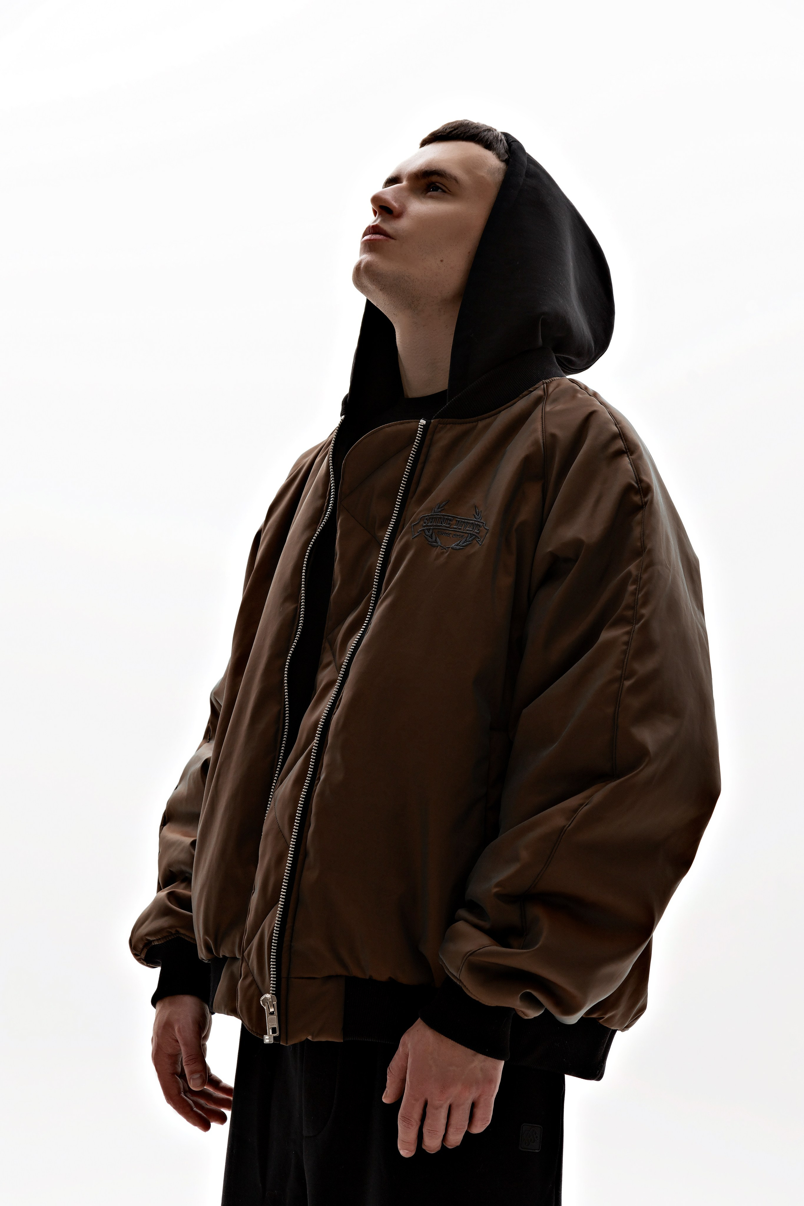Shine divined catalogue '2024. Коммерческий фотограф в Екатеринбурге Анастасия Гаруст