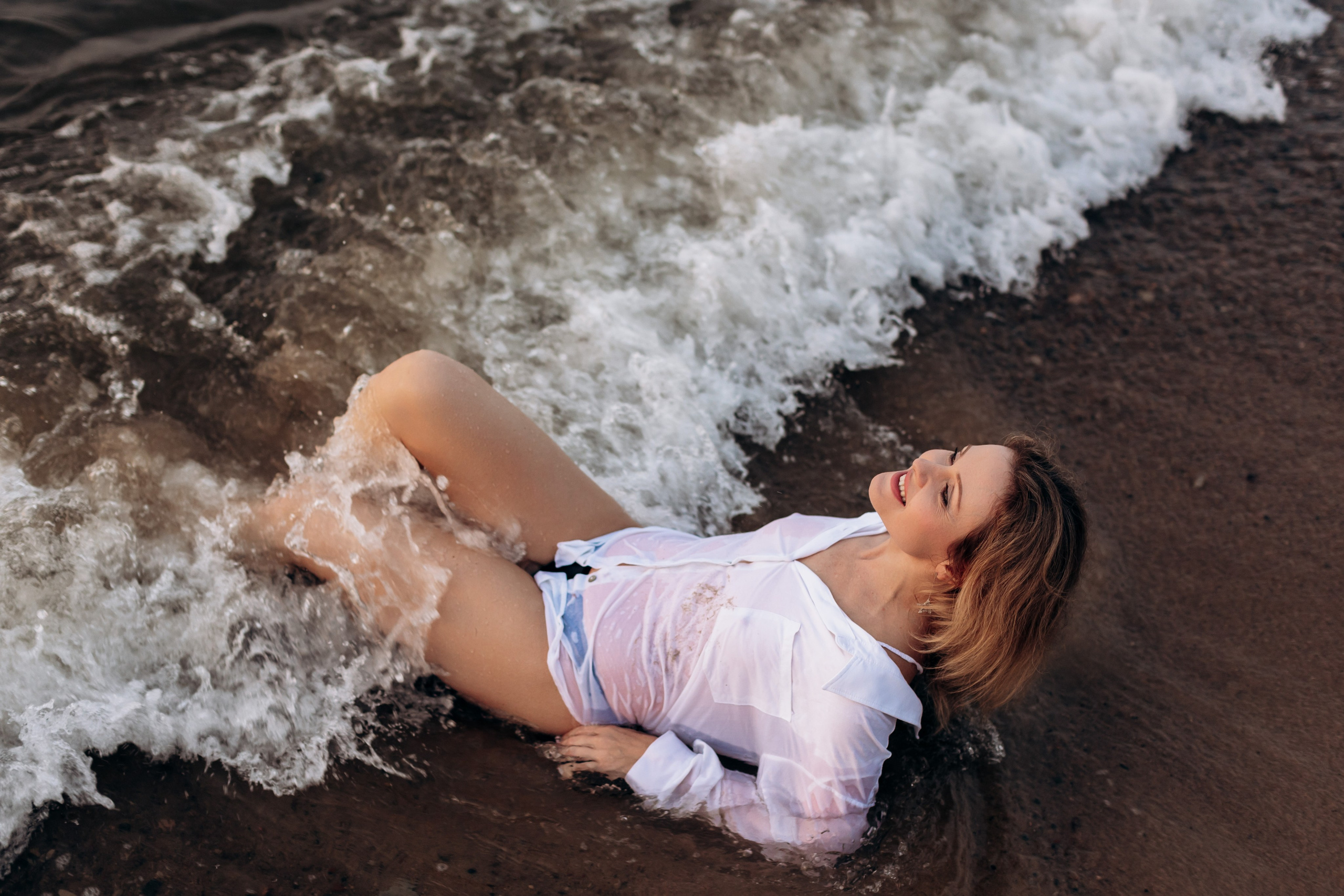 Подруги Отрадное закат лето. Фотограф в Калининграде свадебная фотография, репортажная, фотосессии