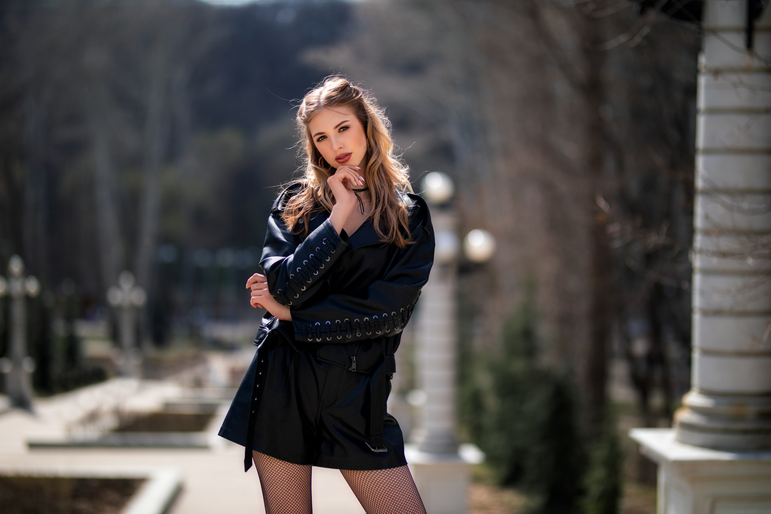 Фотосет с Ксенией на крыше высотного здания в формате для «себя»