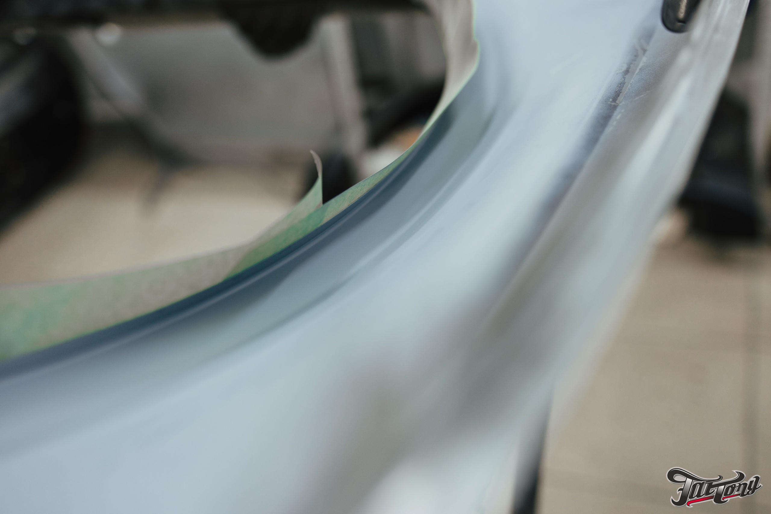 Audi S4 полный окрас кузова, кузовные работы и антихром. DeLorein