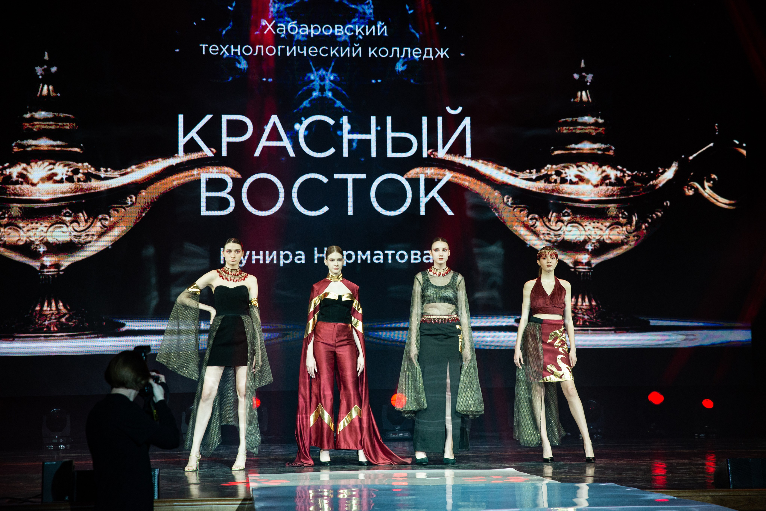 Показ мод «Транформация». Алиса Томшина — Фотограф / Видеограф