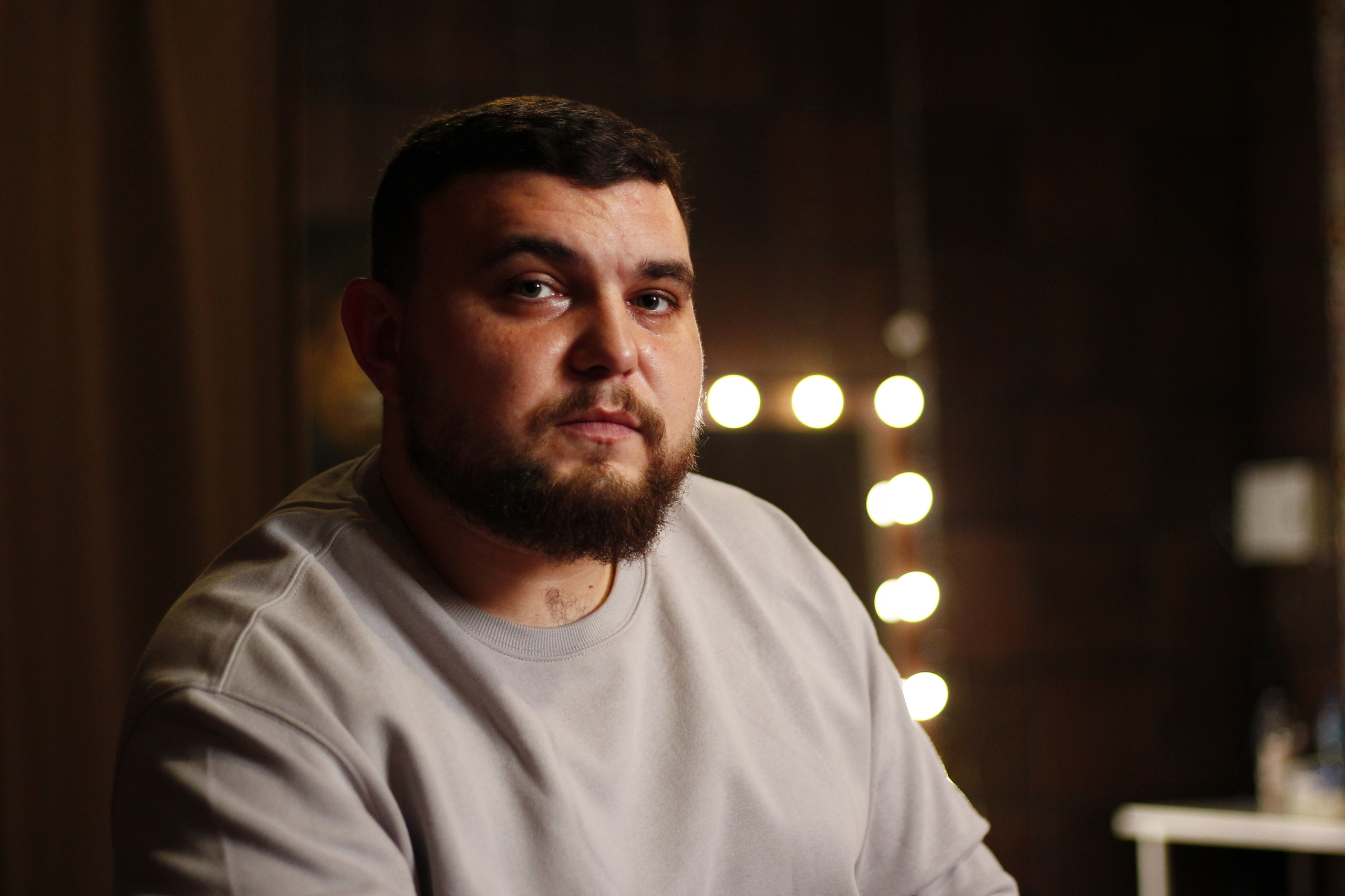 Фотосессия Даниила в фотостудии. Твой фотограф и видеограф в Тюмени — Сергей Бизин