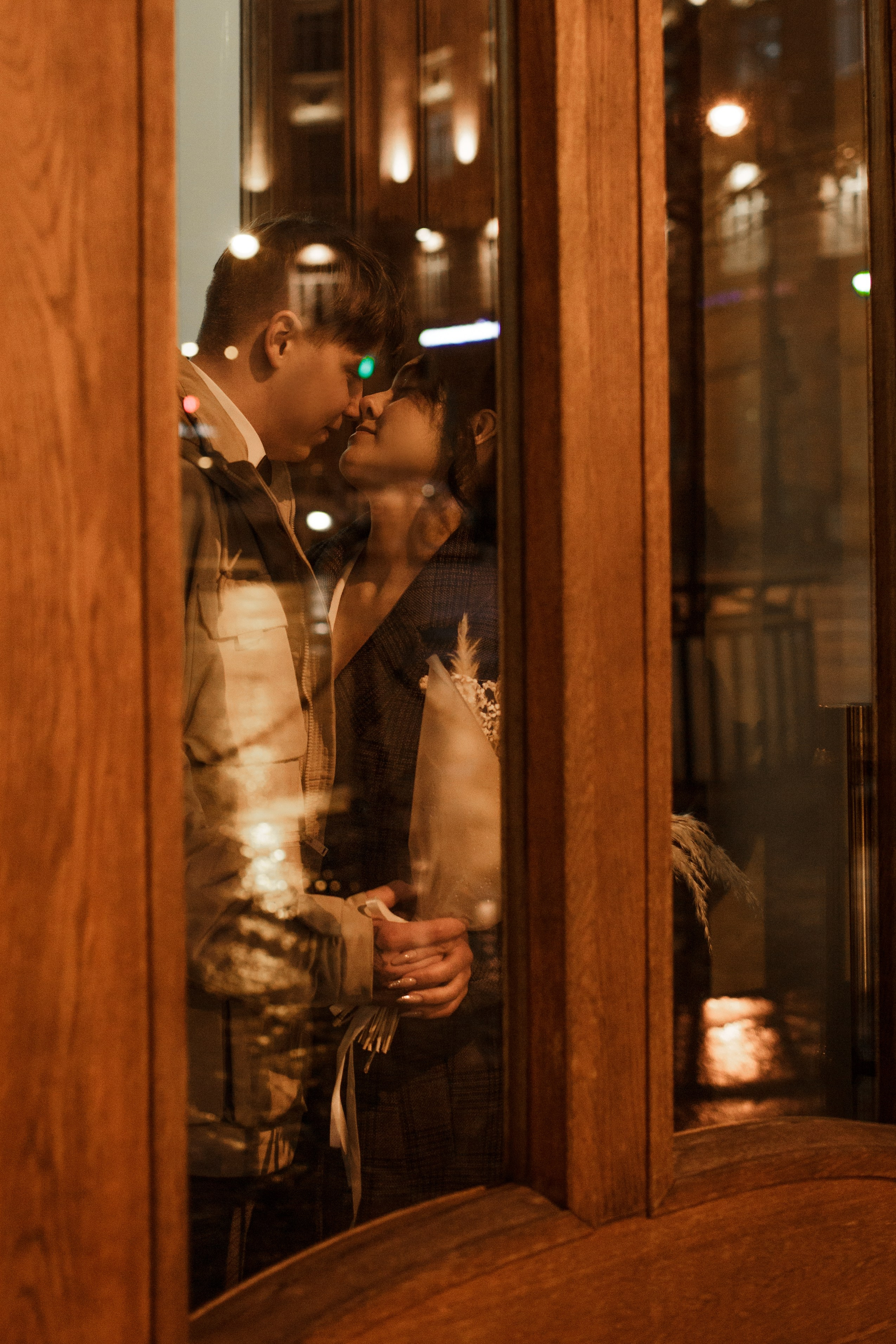 Свадебная фотосессия в Санкт-Петербурге. Свадебный фотограф Кирилл Белый