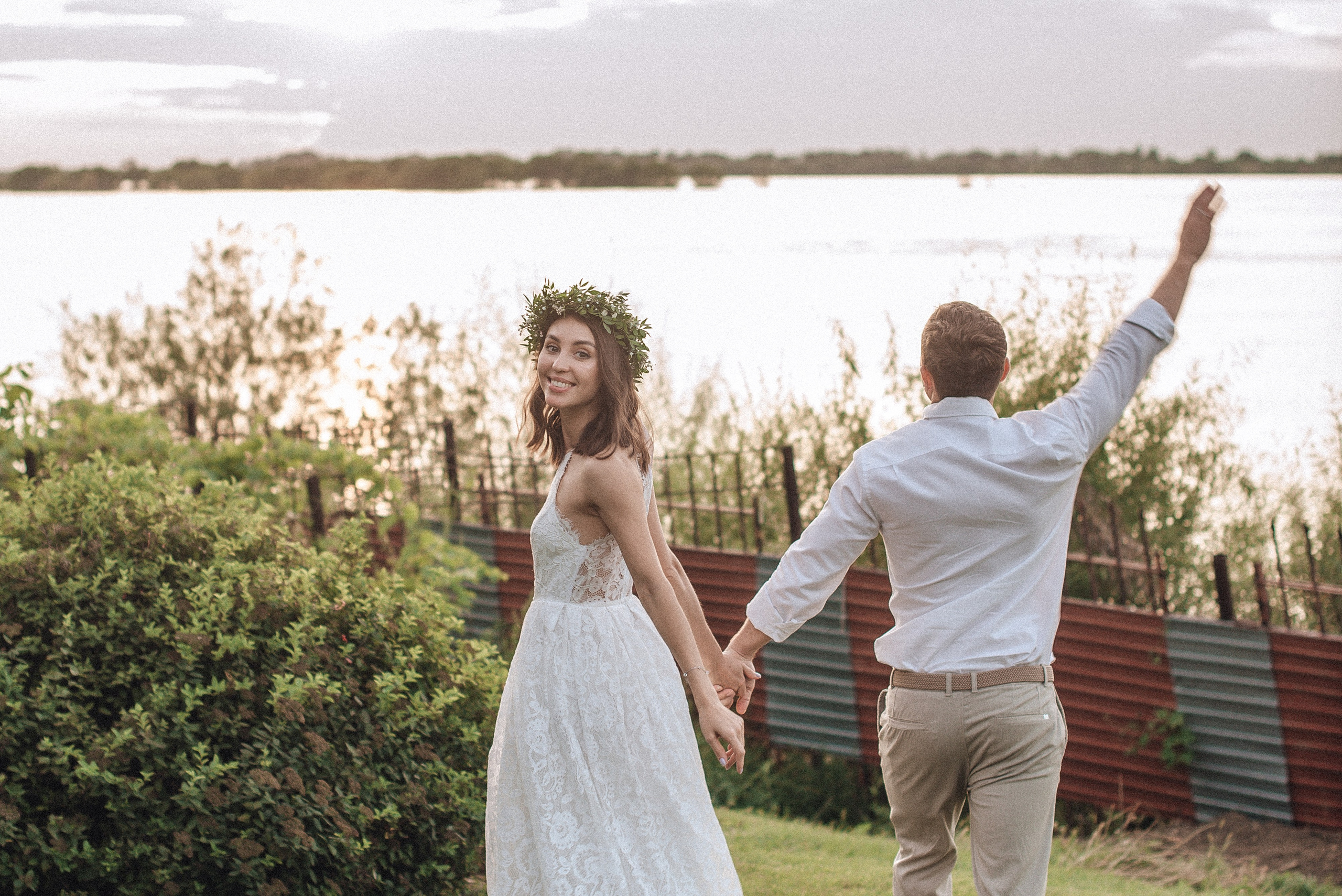 Prague Wedding Photographer | Natural Wedding Photography | Wedding Photography in Prague. Photographer in Prague Yara Kurkus