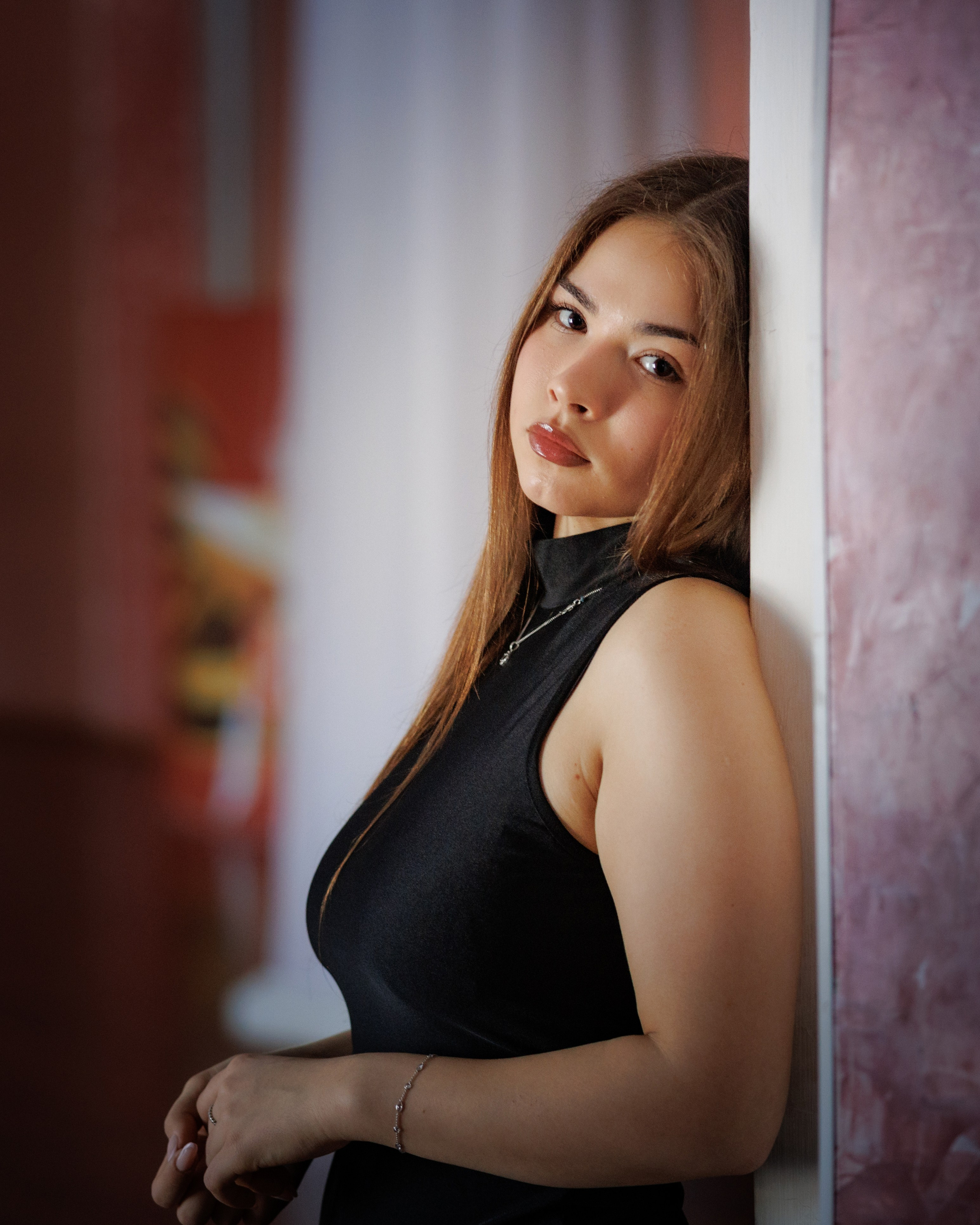 Портретные фотосессии, разные лица, разные локации. Свадебный и семейный фотограф в г. Волхов Алексей Кочерыжкин