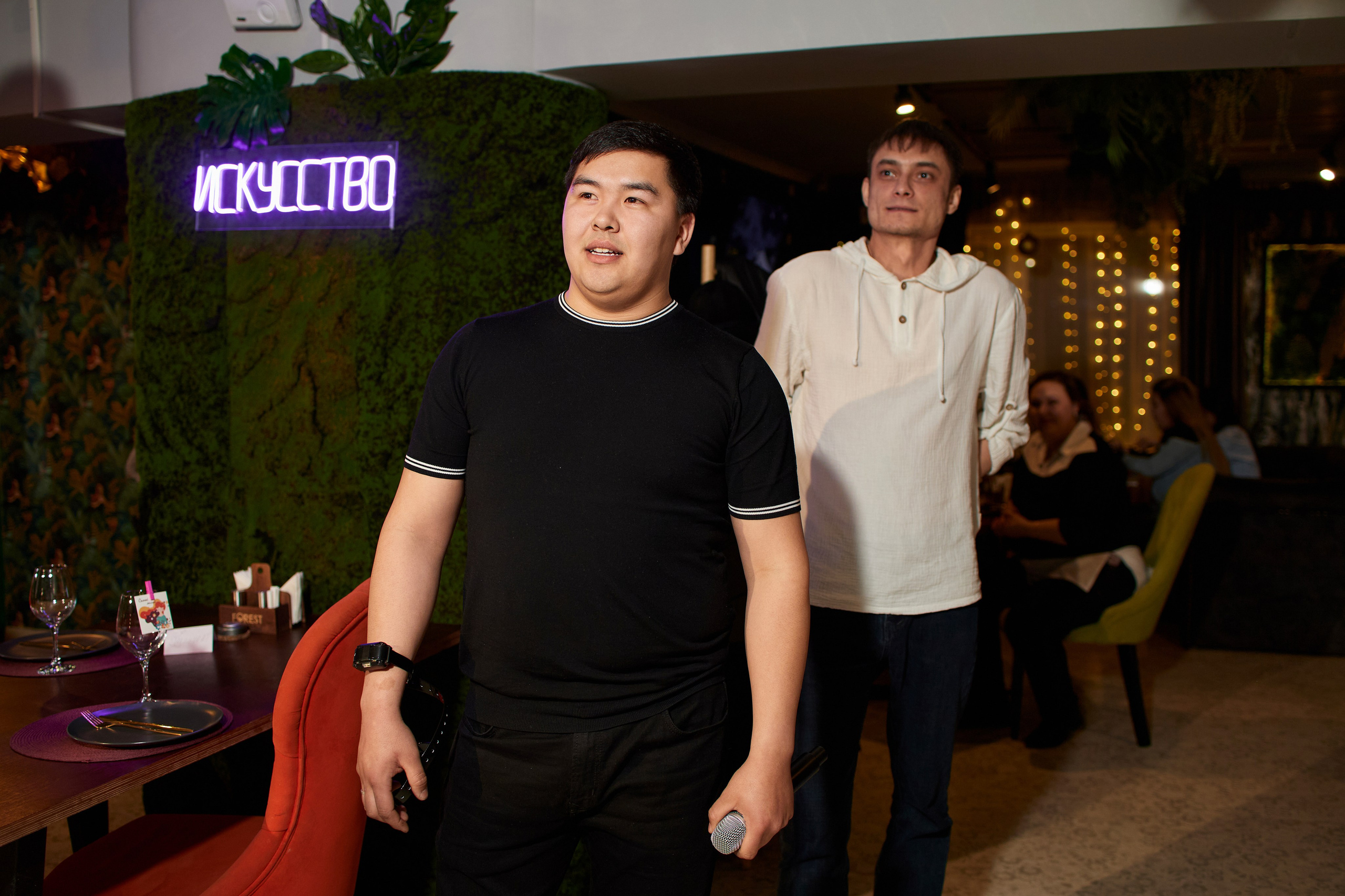 MAXIM & DAMIR | FOREST BAR | 8 МАРТА! 2-й вечер. Главная