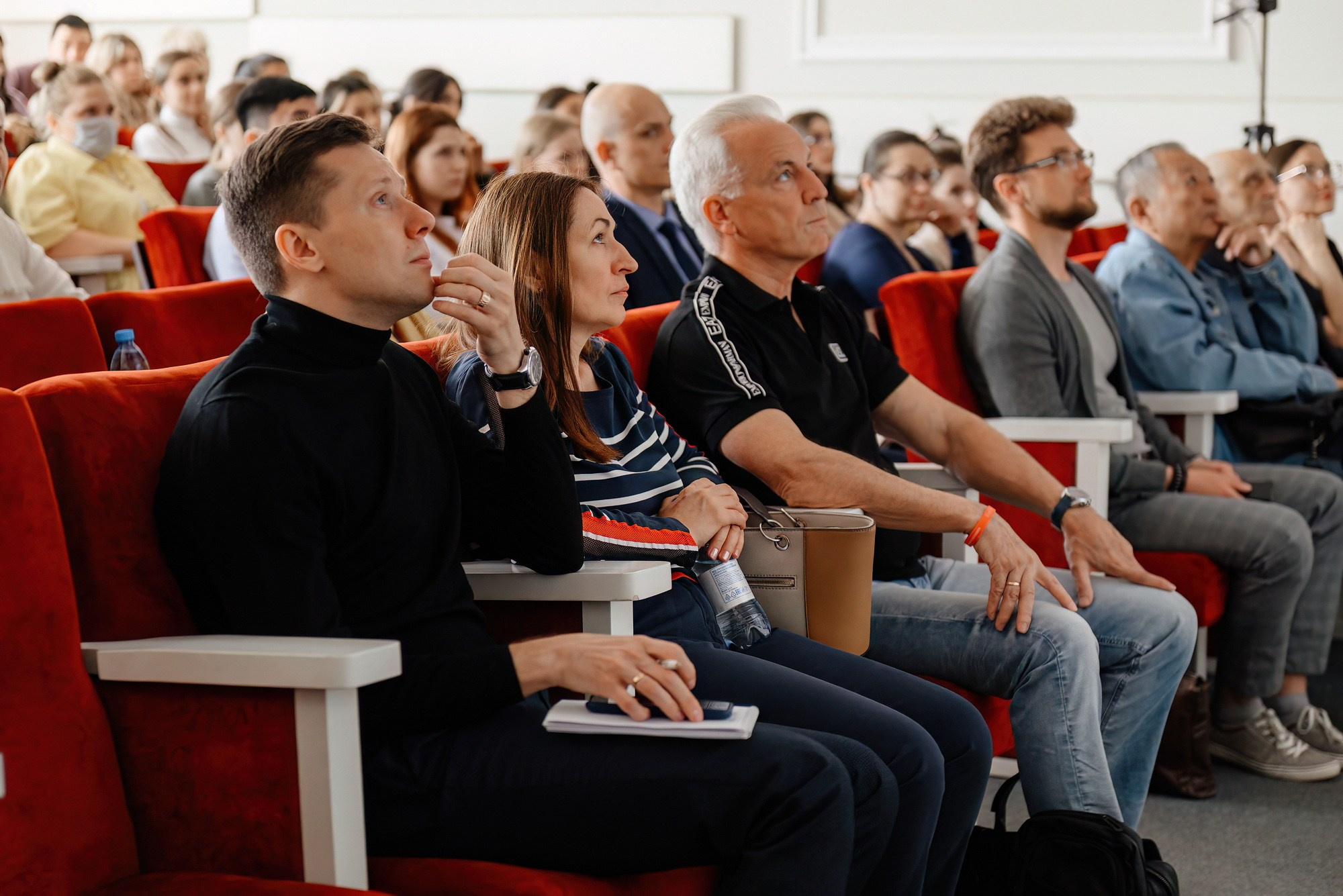 Всероссийская научно-практическая конференция с международным участием по физиологии и патологии системы гемостаза «Баркагановские чтения». Свадебный и репортажный фотограф Никита Сницарев в Барнауле