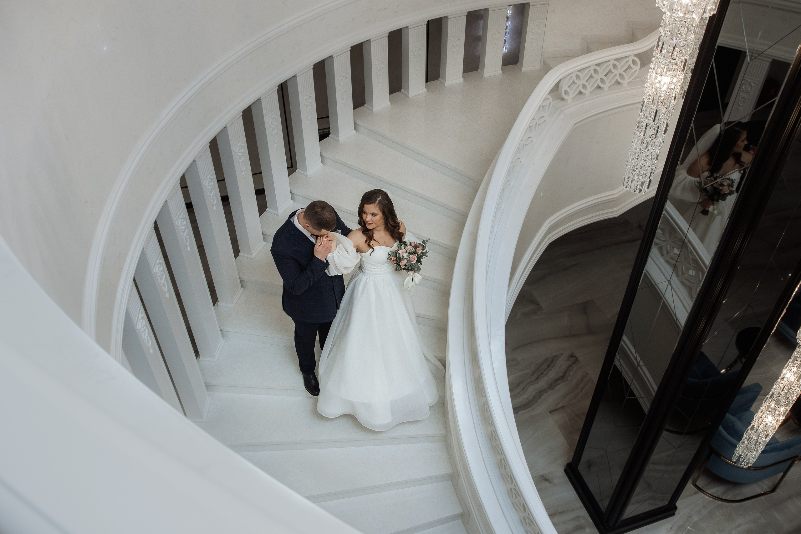 В отеле. Главная