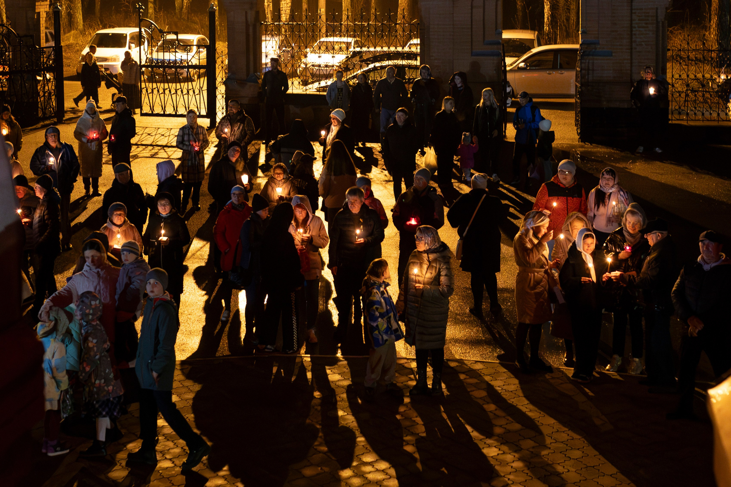 Пасха Господня. ТОП Фотограф на Крещение и Венчание Железногорск Алексей Мещеряков