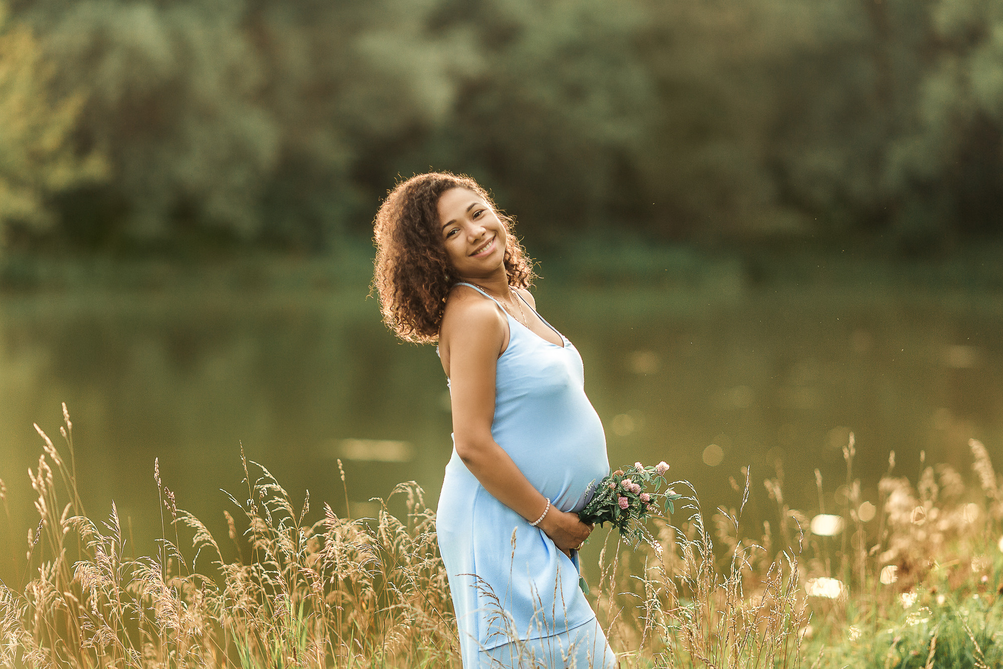Фотосессия беременности в москве на природе. Фотограф на Крещение, Венчание в Москве Ирина Шамина