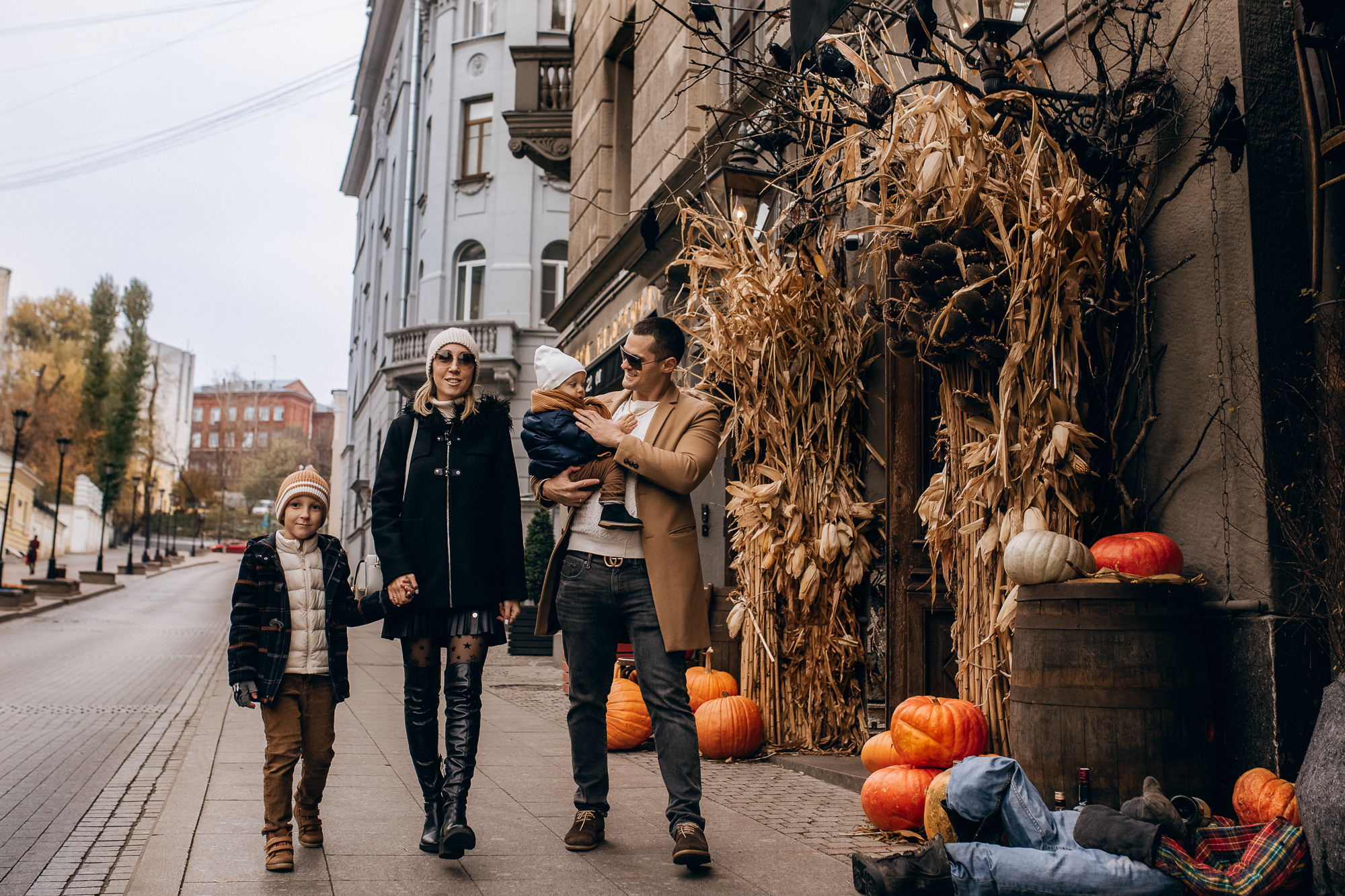 Семейная фотосессия в Московских парках. Фотограф на Крещение, Венчание в Москве Ирина Шамина