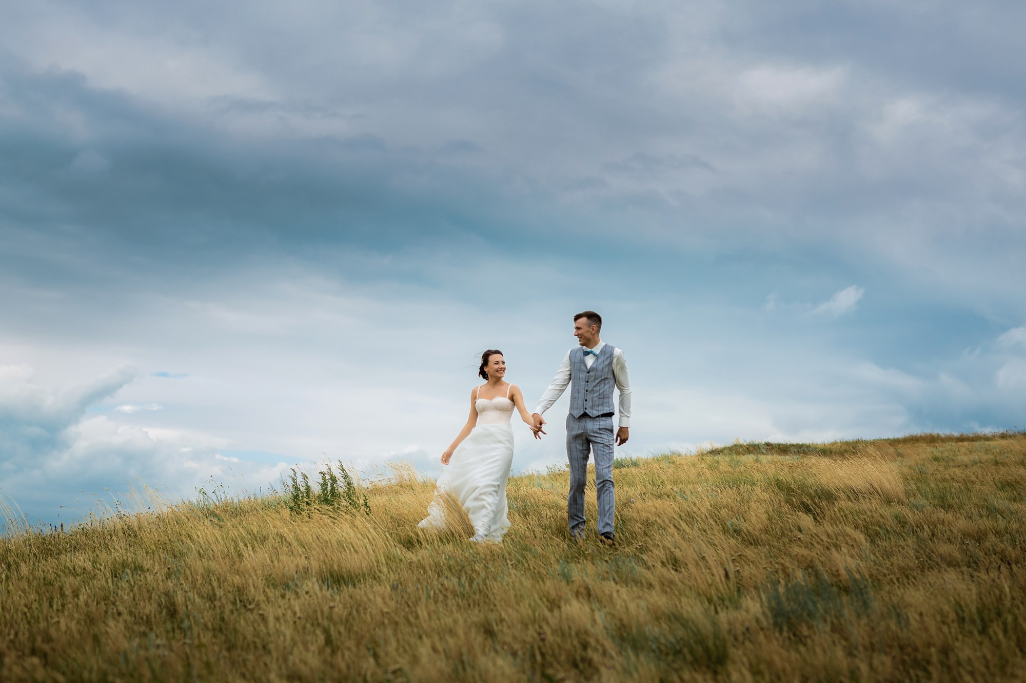 Свадебный фотограф Барнаул. Свадебный репортажный и фуд фотограф в Барнауле Гайфулин Виталий