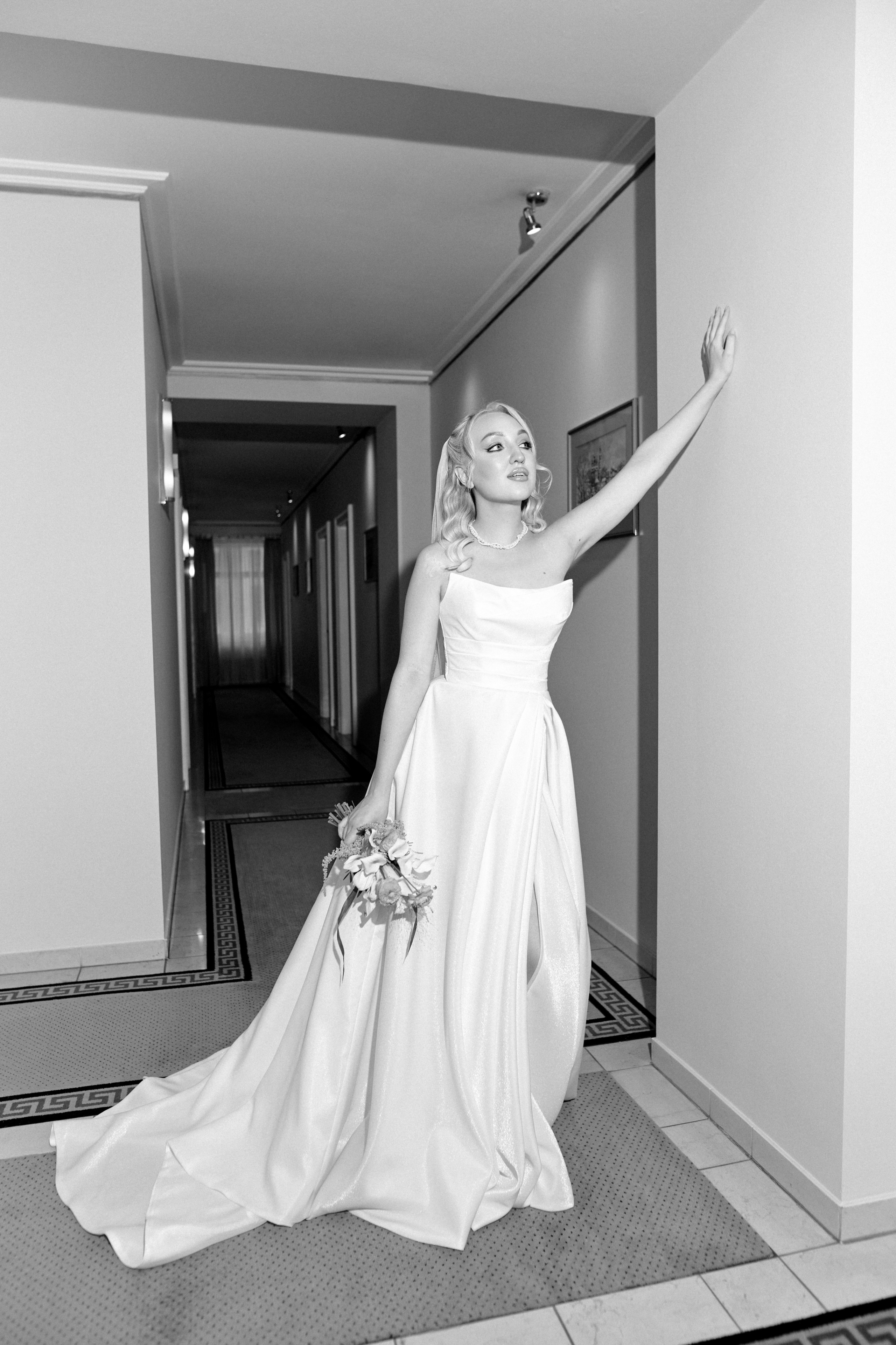 Роман & Арина. Сестры Карабаза. Фотографы и ретушеры в Москве и Санкт-Петербурге