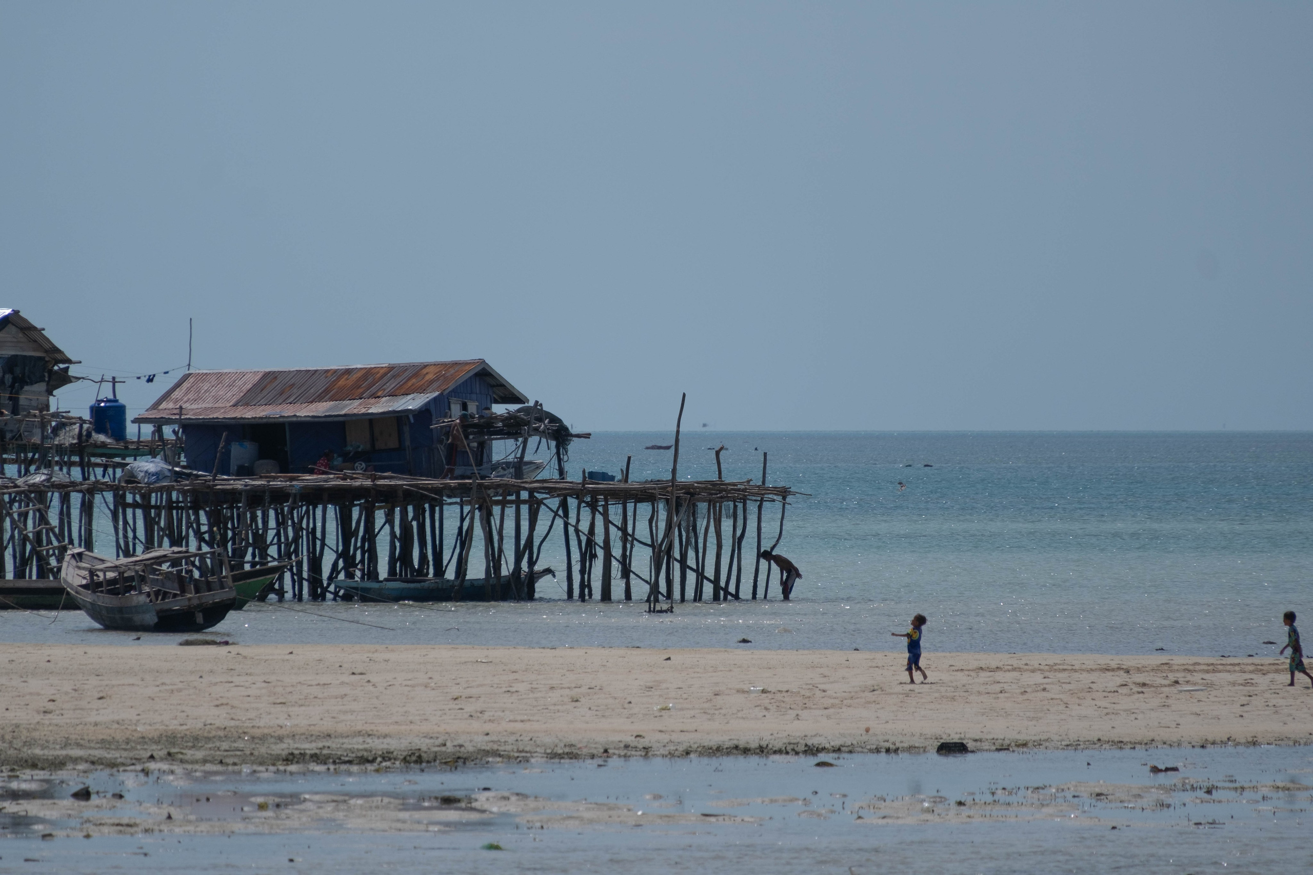 Остров. Цыгане. Фотографии из путешествий
