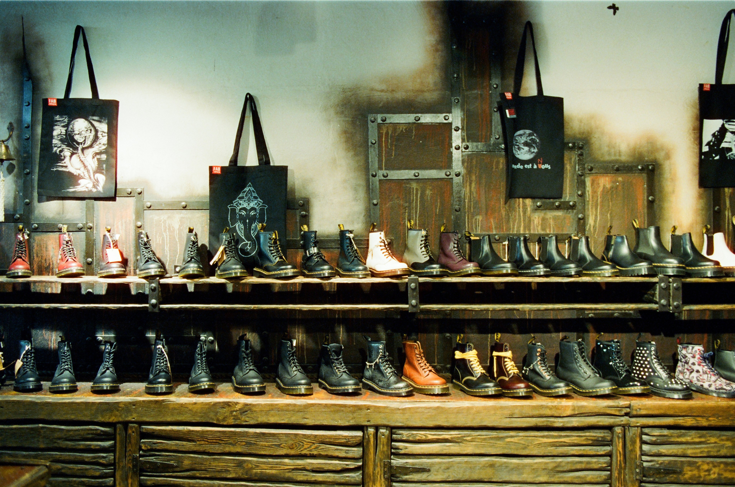 Fabstore. Tatiana Darina — film photographer in St. Petersburg