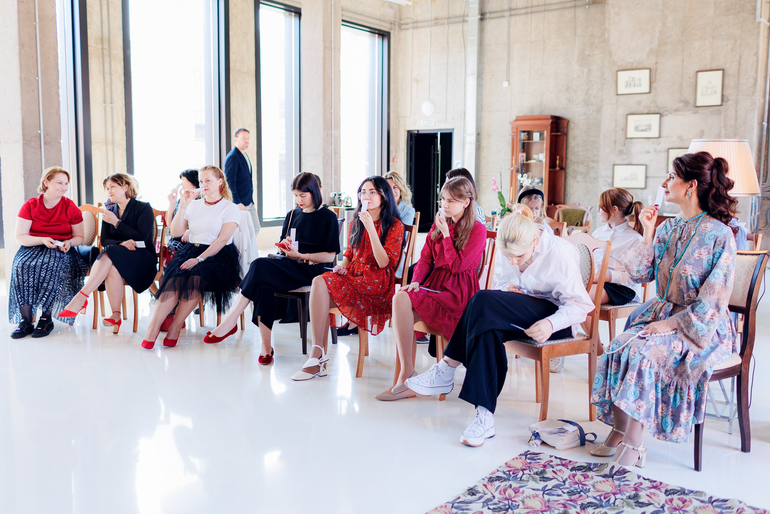 Мастер-класс в Академии парфюмерии Дениса Леонова. Алексей Соколов. Фотограф. Санкт-Петербург