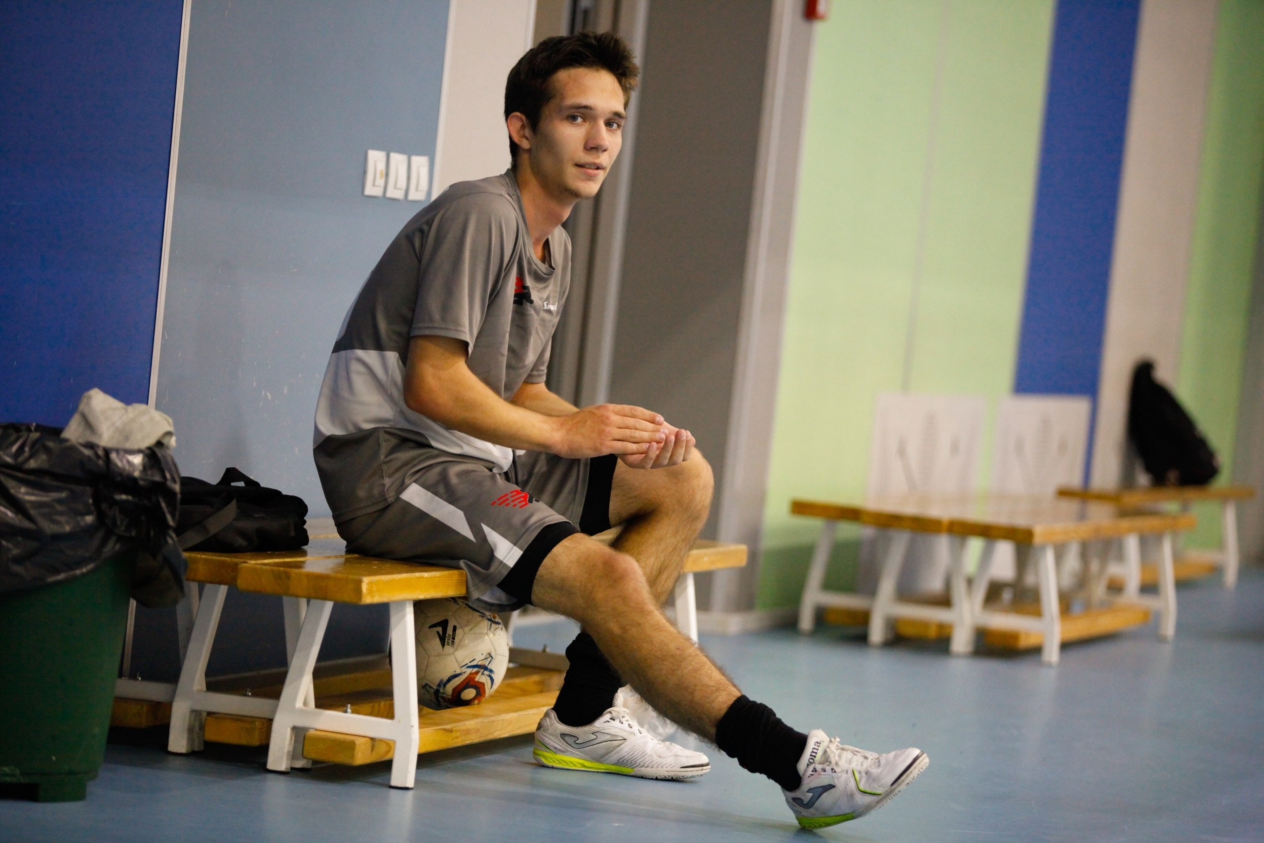 ФУТБОЛ. Фото. Спортивный фотограф, трансляция, звук и свет в Новосибирске