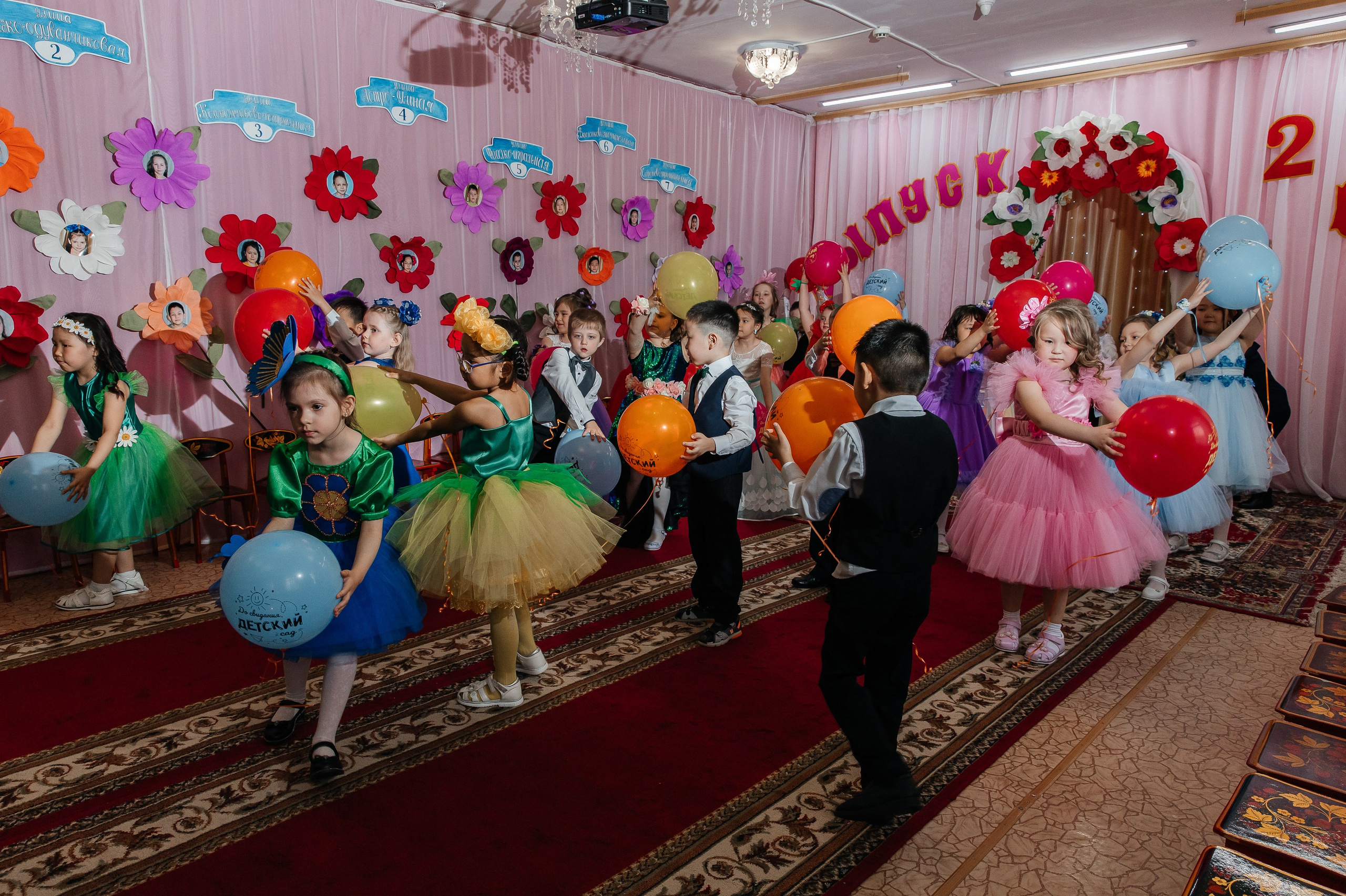 Выпускной Солнышко 2023. Воронистая Анастасия. Фотограф Якутия, Томпонский район