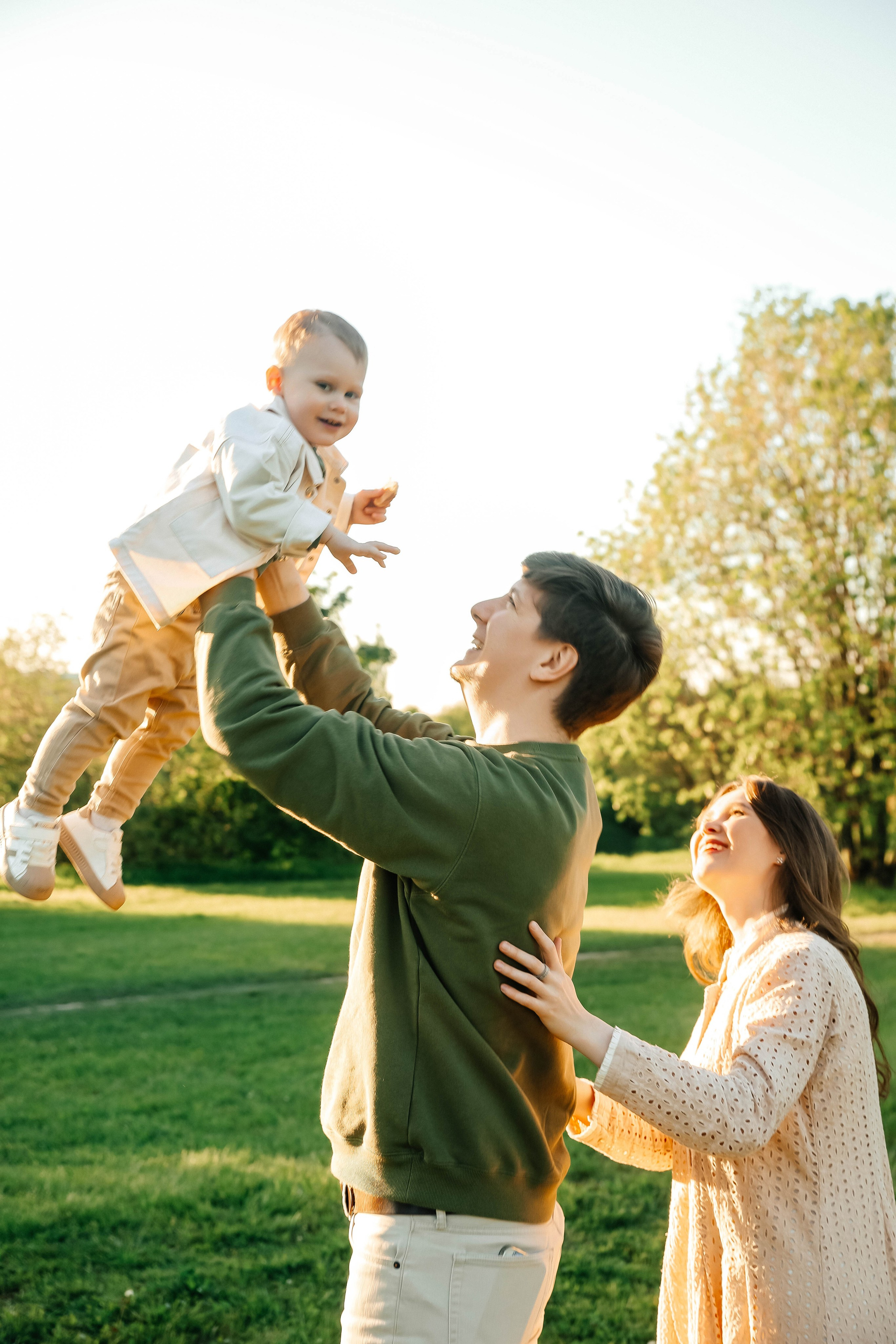 Семейная фотосессия с детьми в парке Коломенское. Свадебный и семейный фотограф в Москве