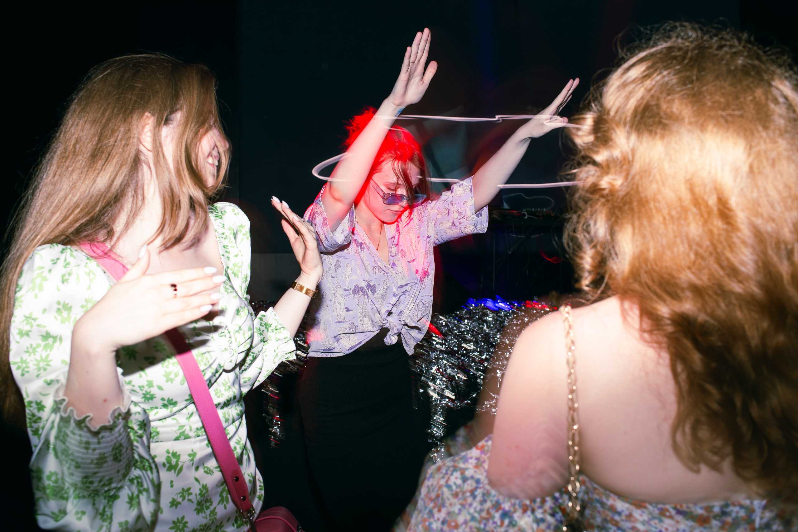 Выпускной в BOUNCE. Фотограф в Москве Алейникова Евгения