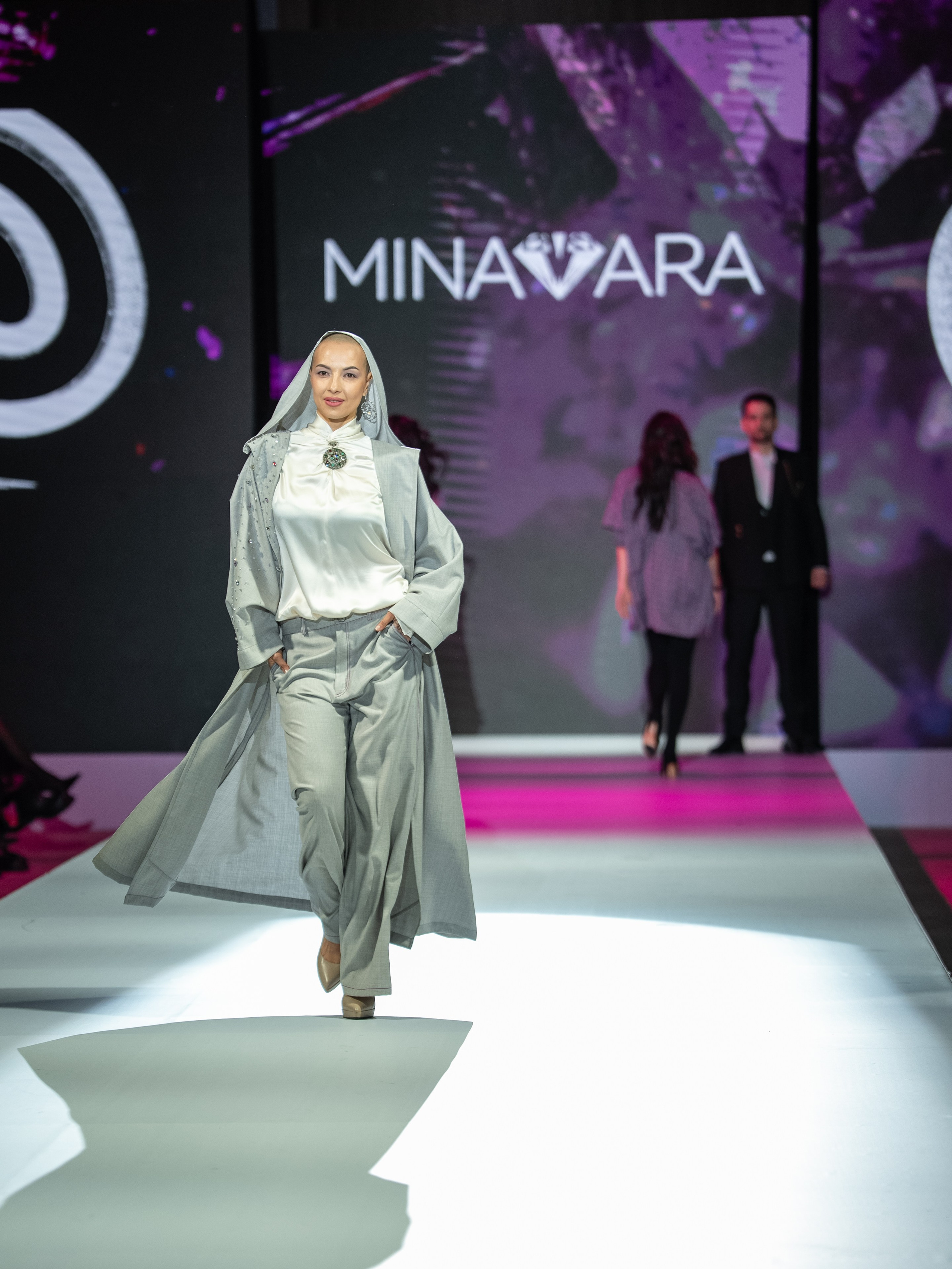 Eurasia Fashion Week Minavara. Сайт Алматинского НЮ АРТ, будуар и фэшн фотографа Дениса Карпенко