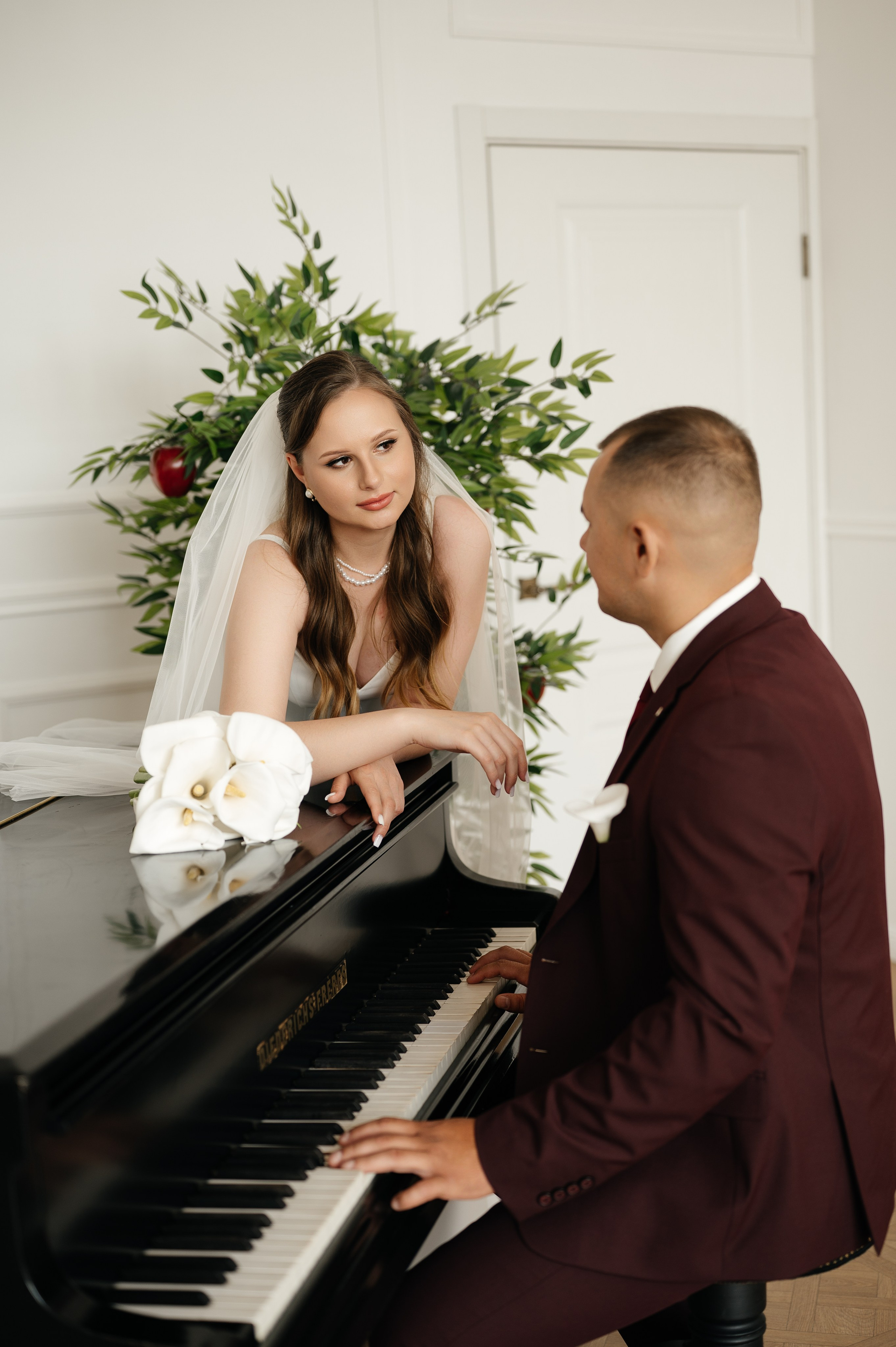 Загс (студия и прогулка). Свадебный и семейный фотограф в Краснодаре Алина Мельник