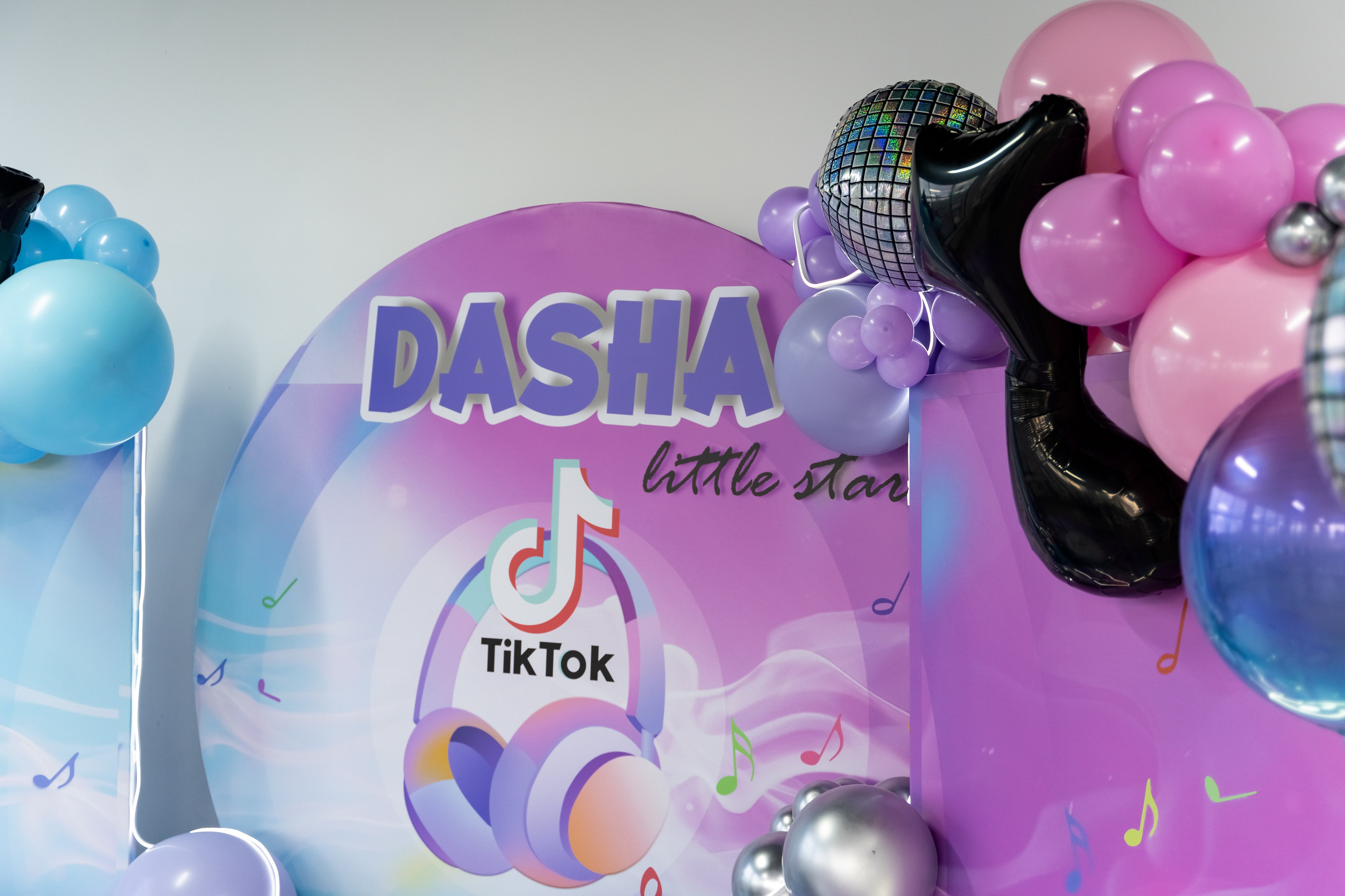 Tik Tok вечеринка. Фотограф в Одинцово, Москве