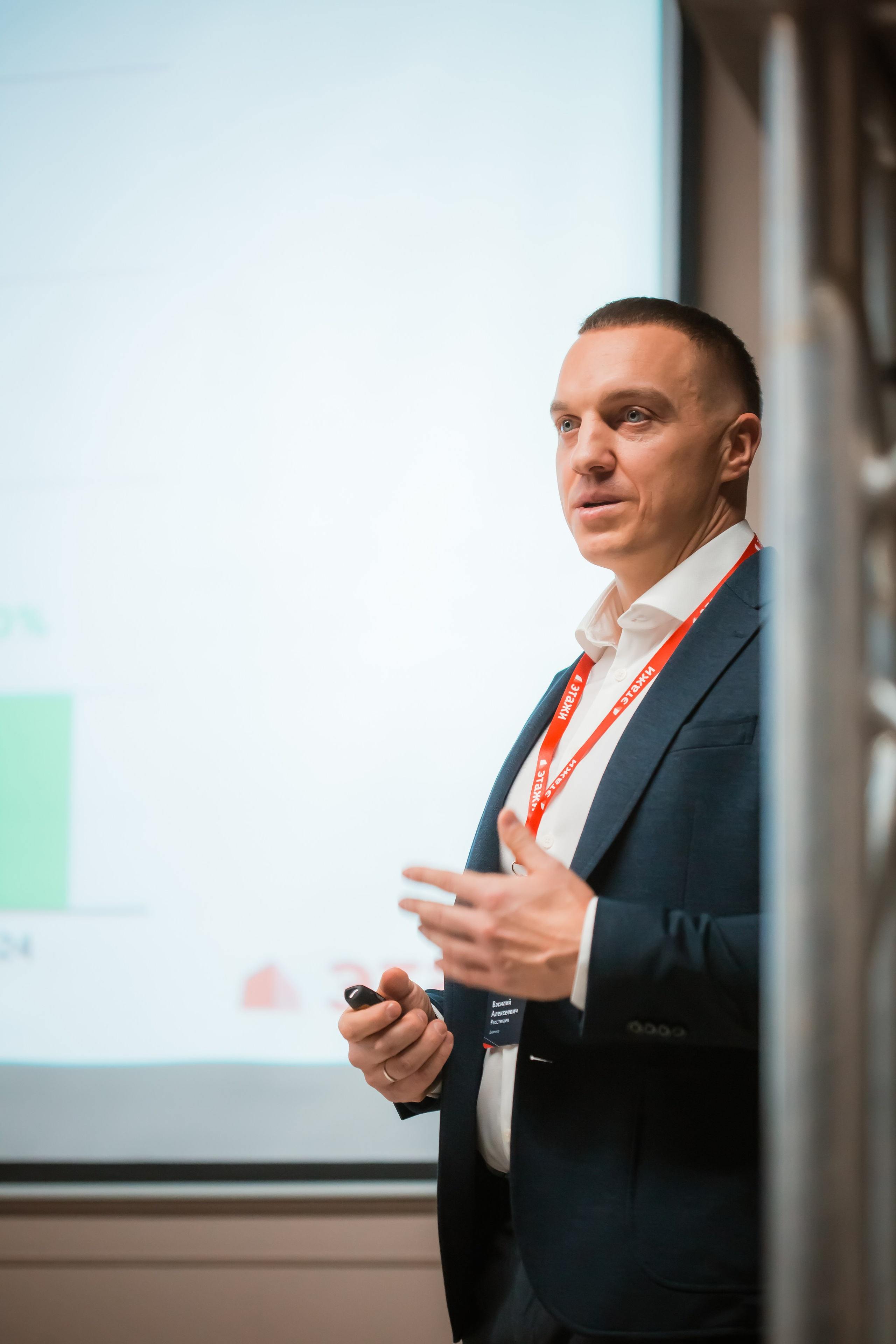 Этажи — подведение итогов 2023. Репортажный фотограф Василий Сазонов в Нижневартовске