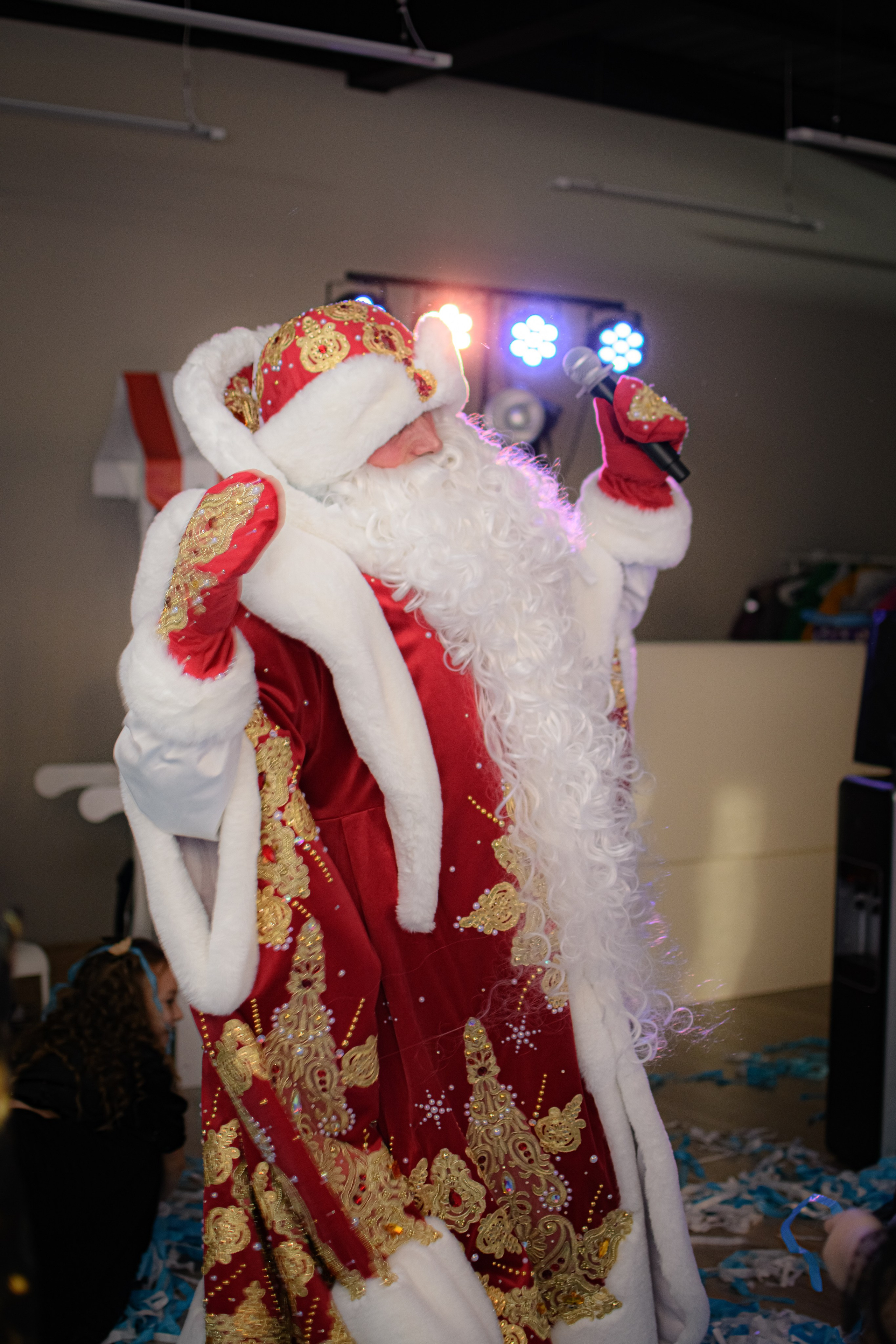 HAPPY NEW YEAR. Photokarish