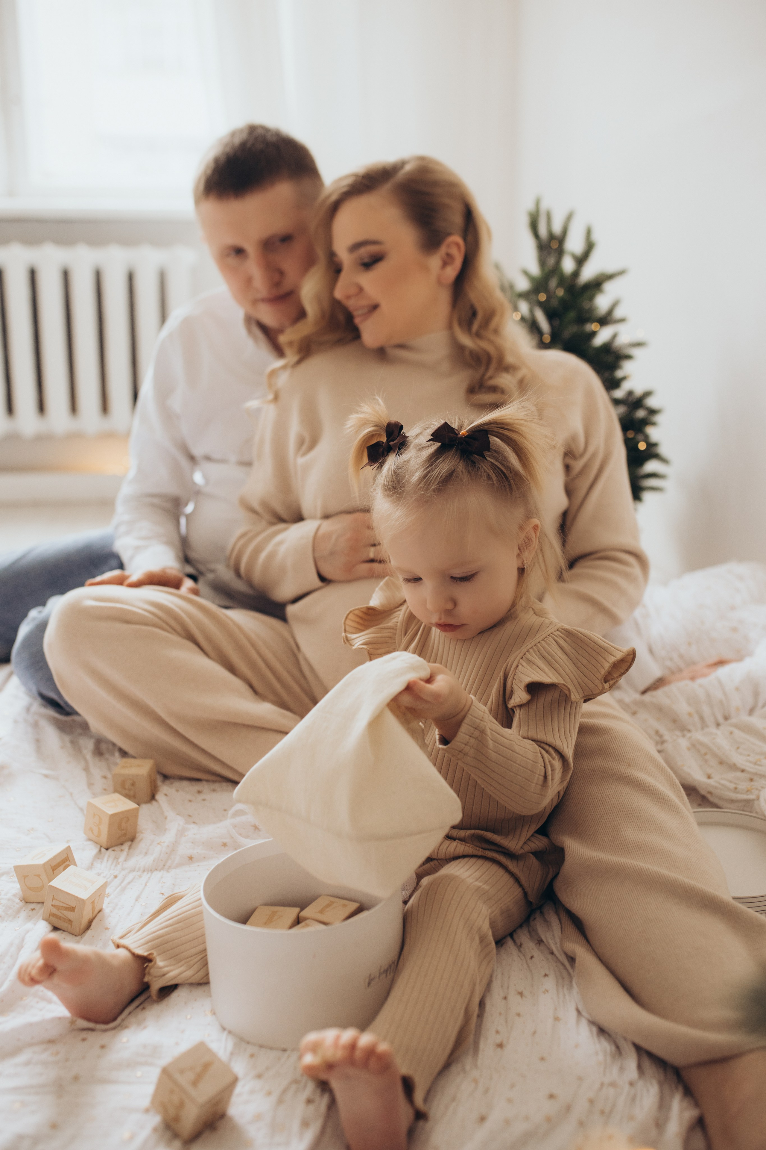 Сергей, Виктория и София. Свадебный и семейный фотограф в Белгороде Евгения Курочкина